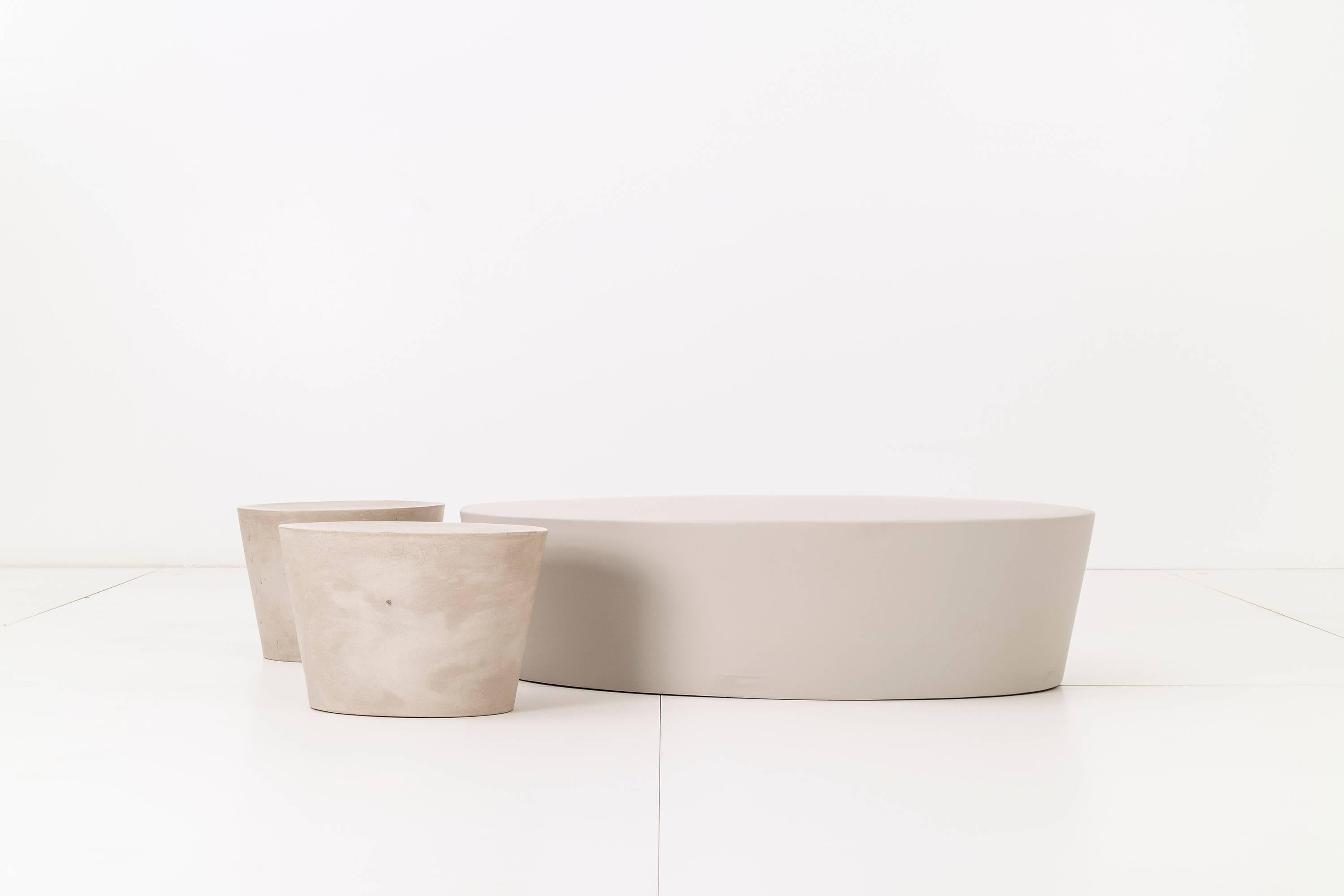 Maya Lin Stones for Knoll. This earlier set is no longer in production.
Retains original labels from 1998.