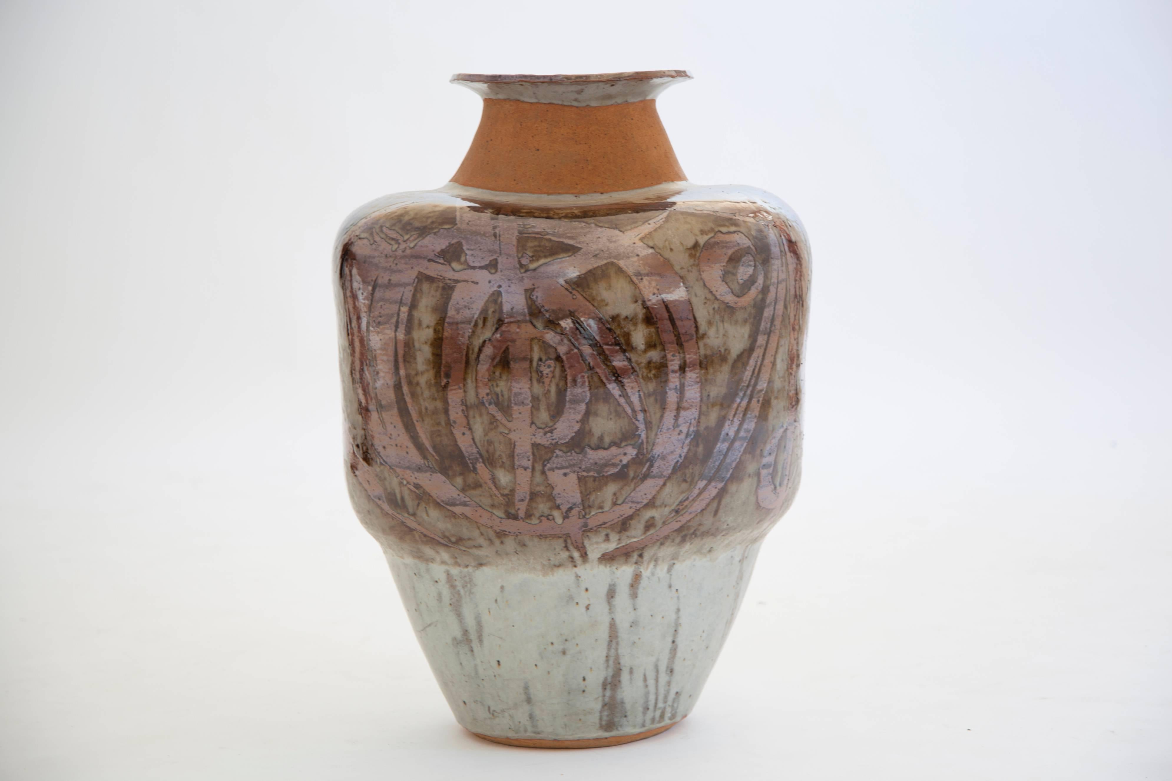 American Craftsman Gerry Williams Monumental Vase