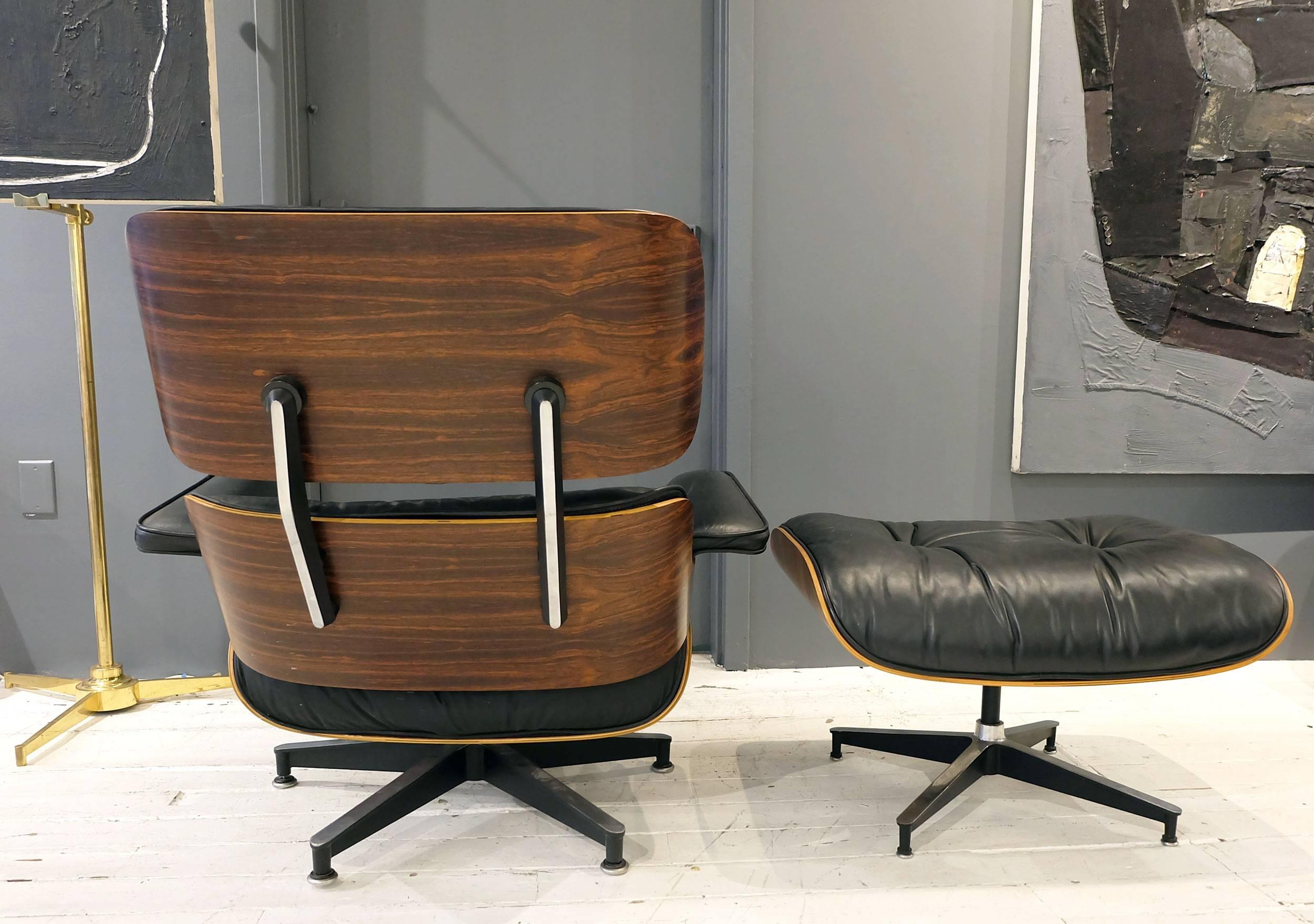 Mid-Century Modern Eames 670 Lounge Chair and Ottoman