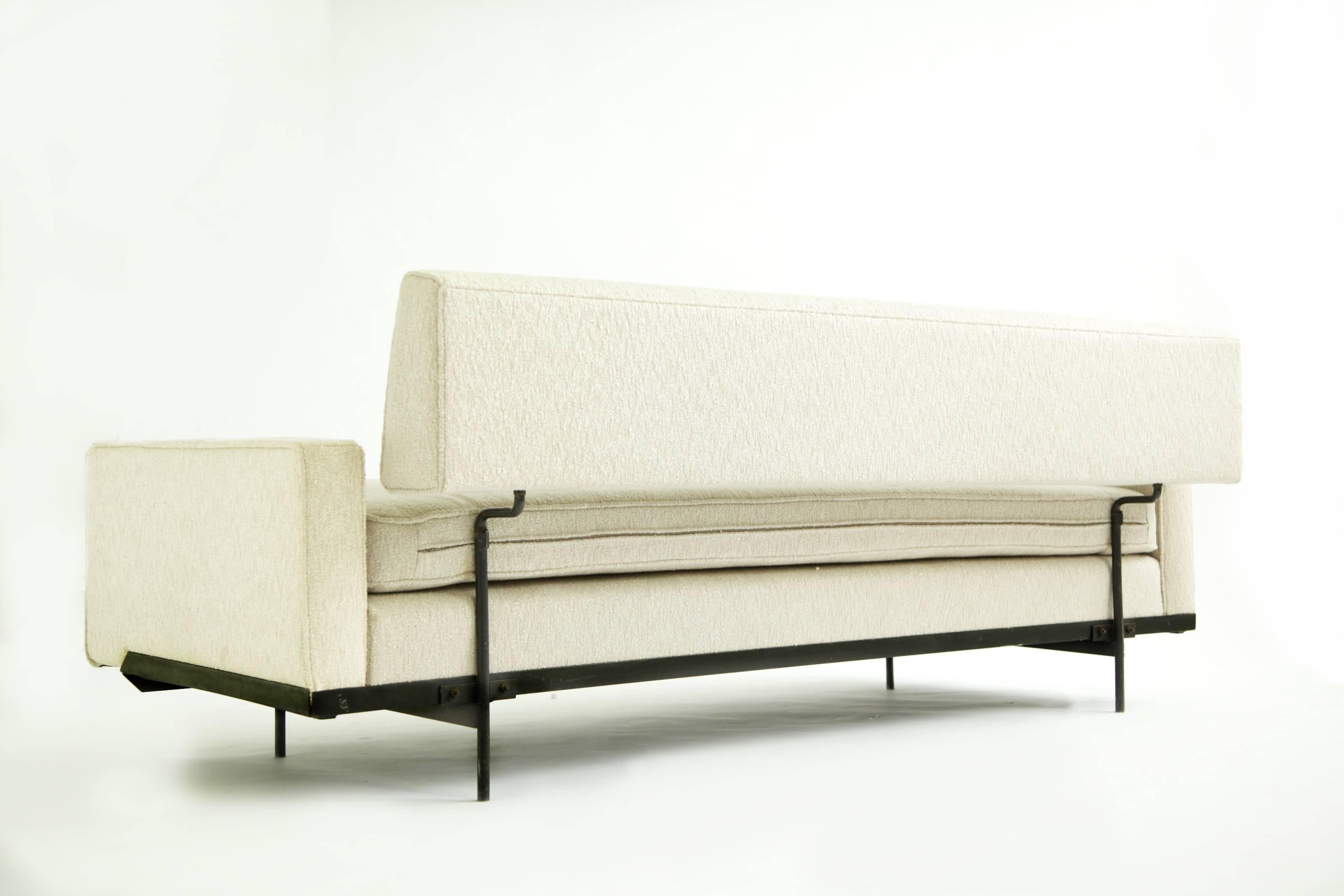 American Knoll Convertible Sofa Bed