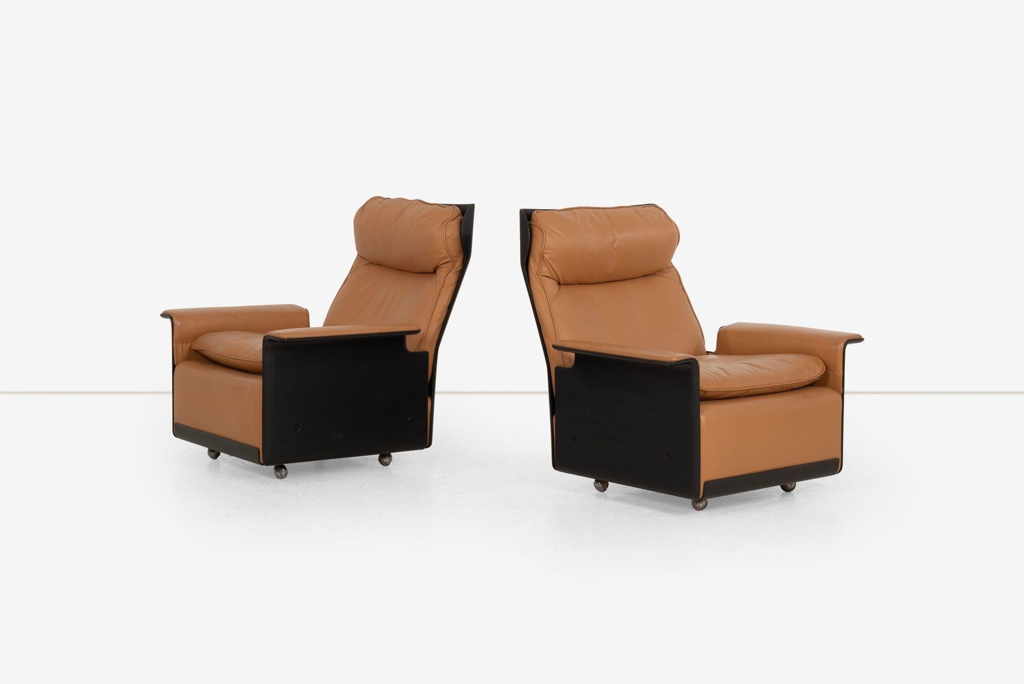 Paar Dieter Rams für Vitsoe 620 Sessel mit hoher Rückenlehne, cognacfarbenes Leder 1962 im Zustand „Gut“ im Angebot in Chicago, IL