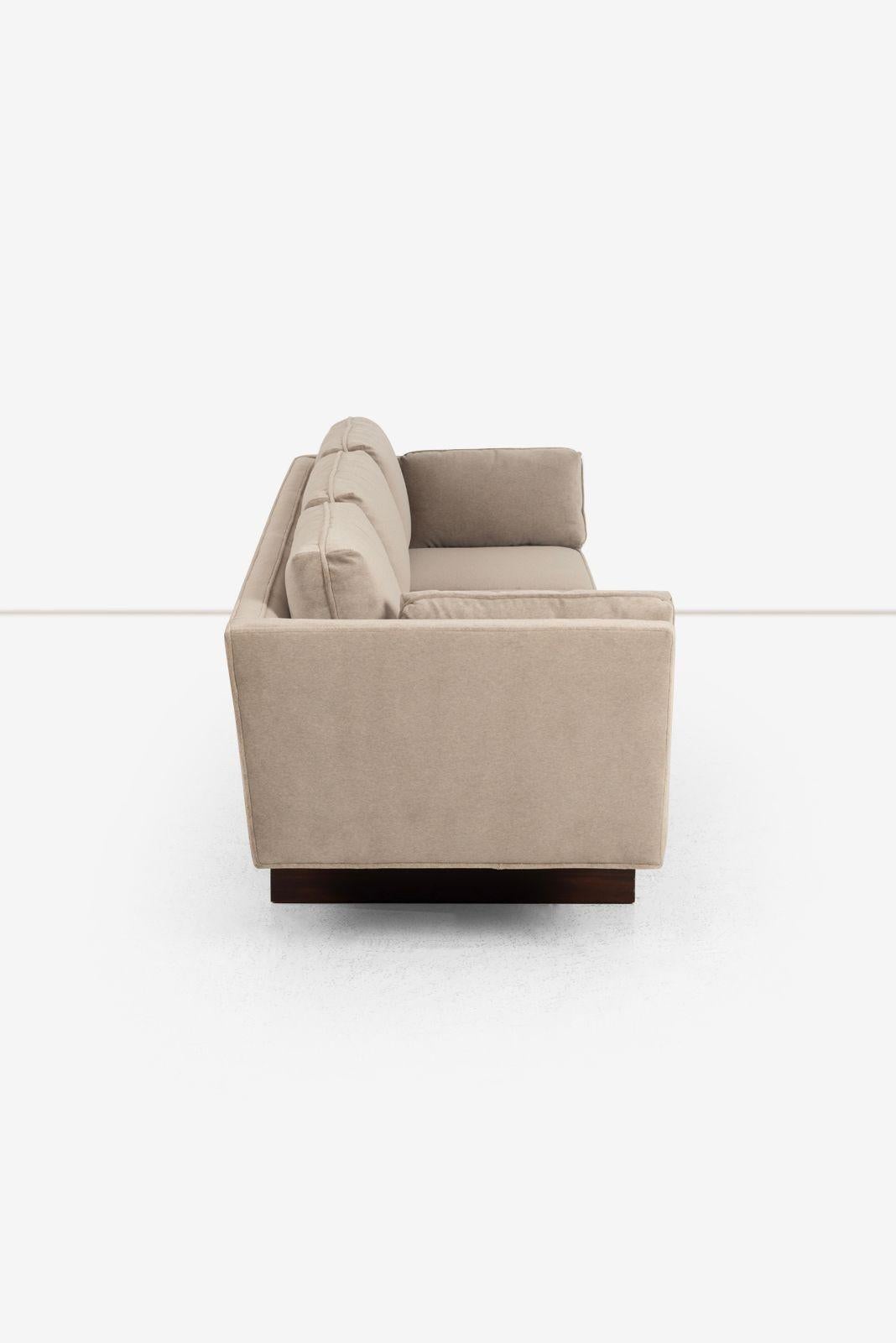 Edward Wormley for Dunbar Angle Arm Sofa in Gray Mohair 1955 In Good Condition For Sale In Chicago, IL