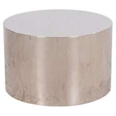 Table d'appoint sur mesure en métal poli, de style Brueton, 1980