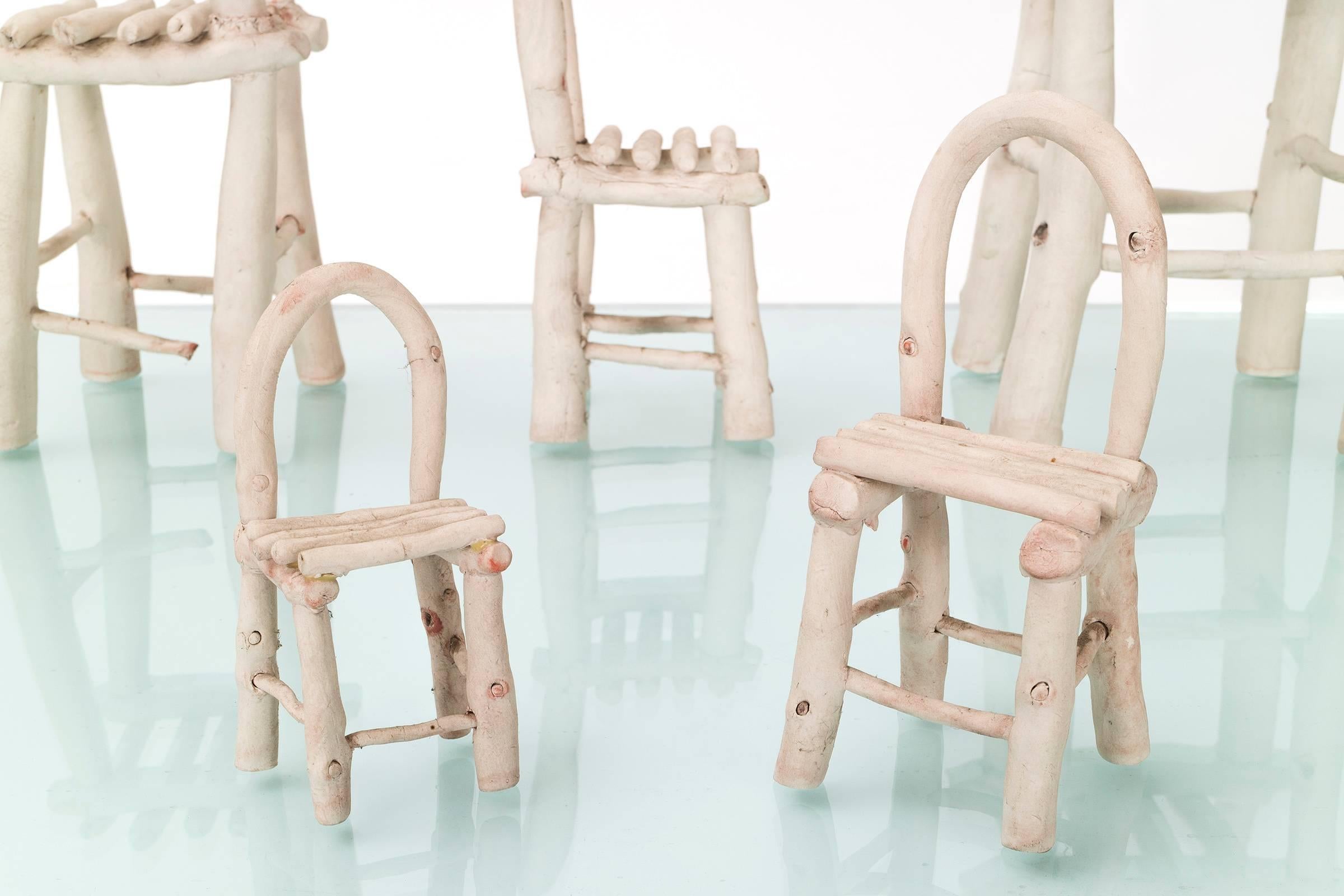 Fin du 20e siècle Ensemble de chaises en céramique Linda Kramer en vente