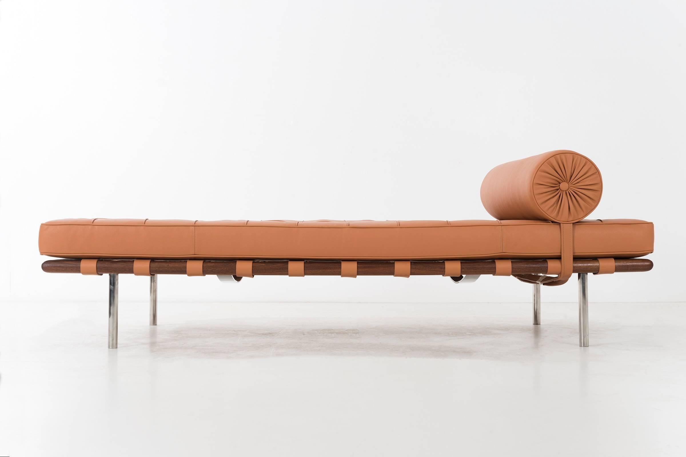 Classic Mies Daybed in solid oiled walnut with reupholstered cushion and pillow in Spinneybeck leather.

Retains Knoll International label on the underside of frame.
4 matching Tugendhat Chairs shown on separate listing.

