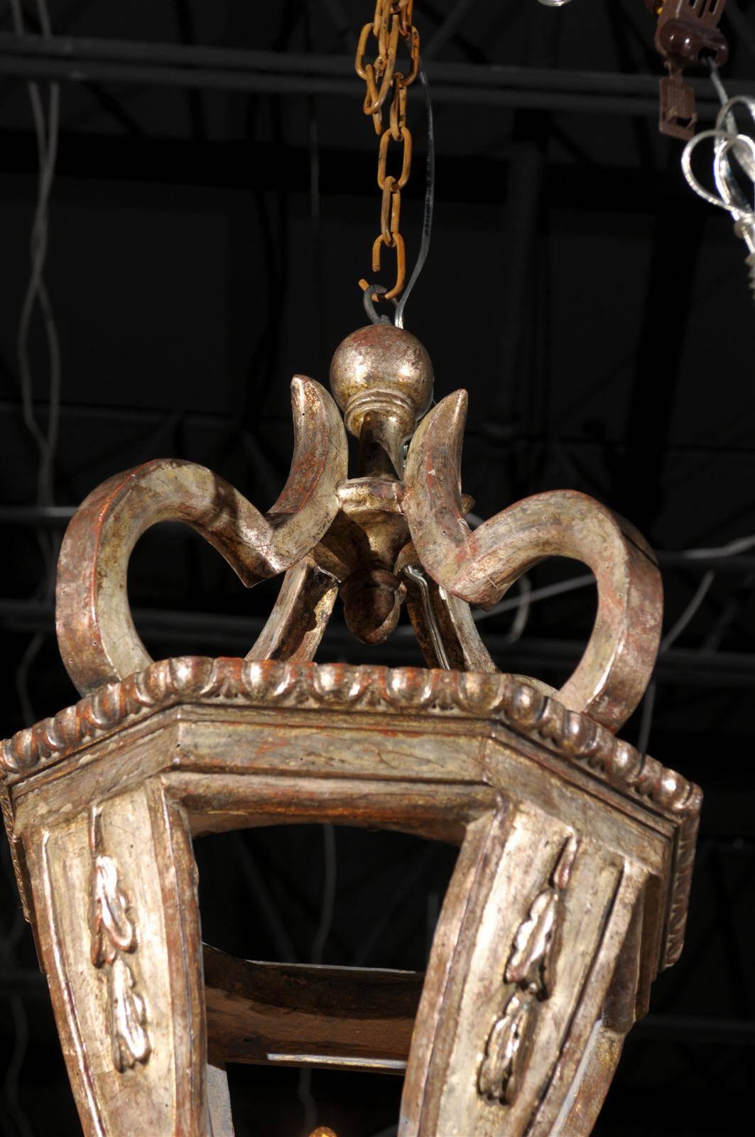 Pair of Silver Gilt Baroque Style Italian Hanging Lanterns from the 19th Century In Good Condition In Atlanta, GA