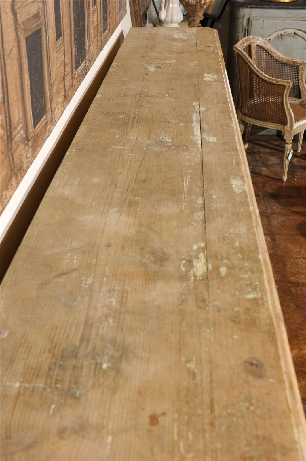 Italian 19th Century Extra Long Stripped Wood Shop Counter with Sliding Doors 3