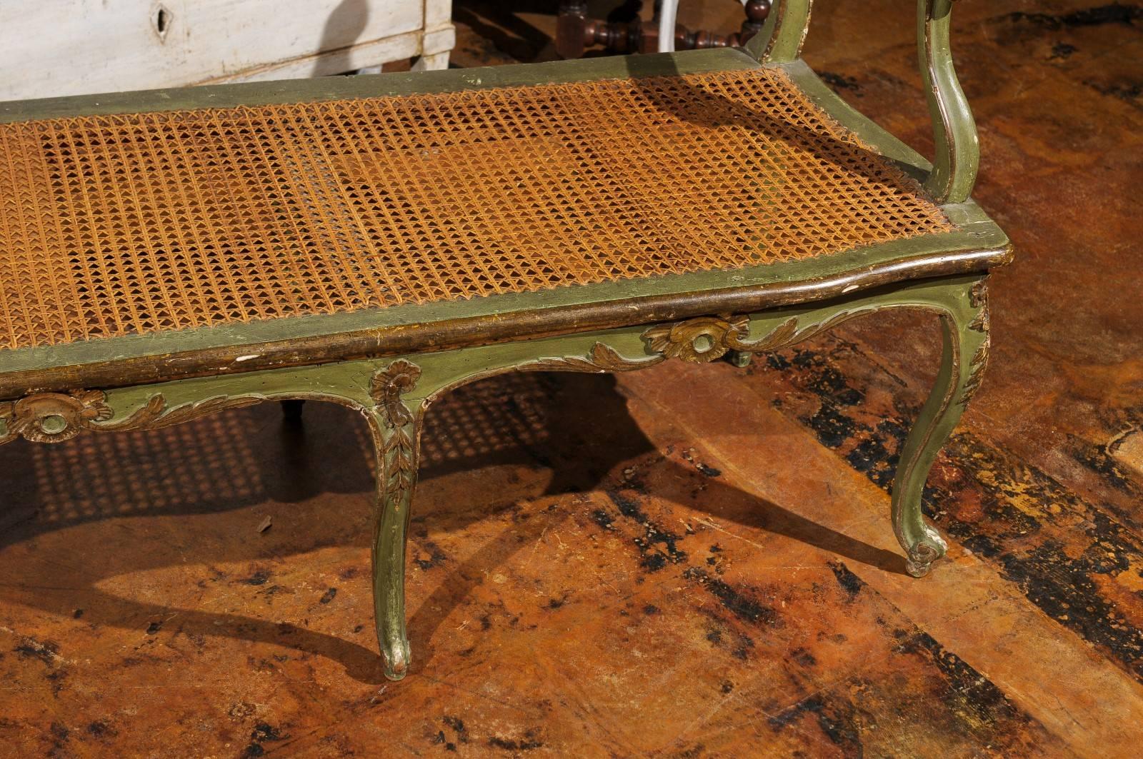 Late 18th Century or Early 19th Century Italian Gilt and Polychrome Bench For Sale 6