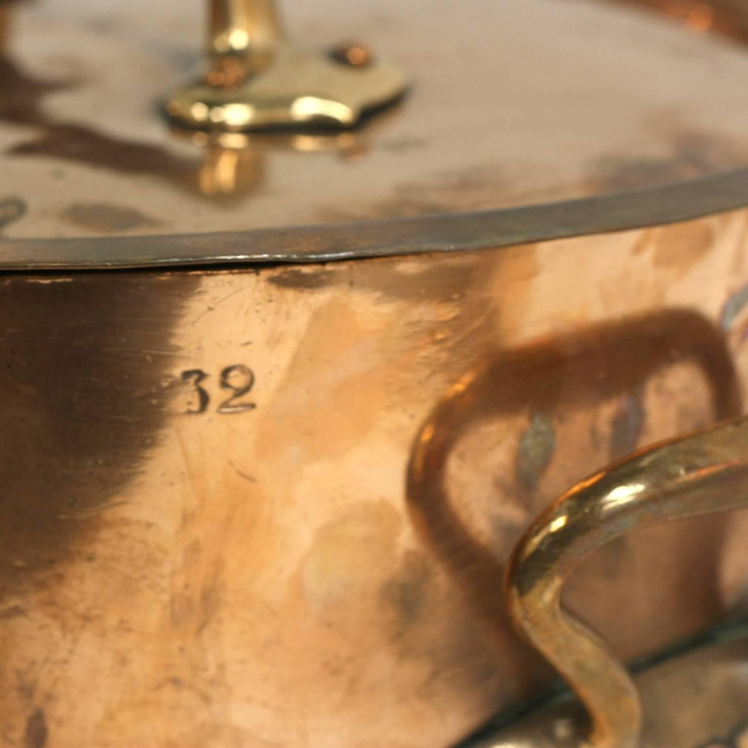 French copper round "fait tout" with lid, circa 1890.