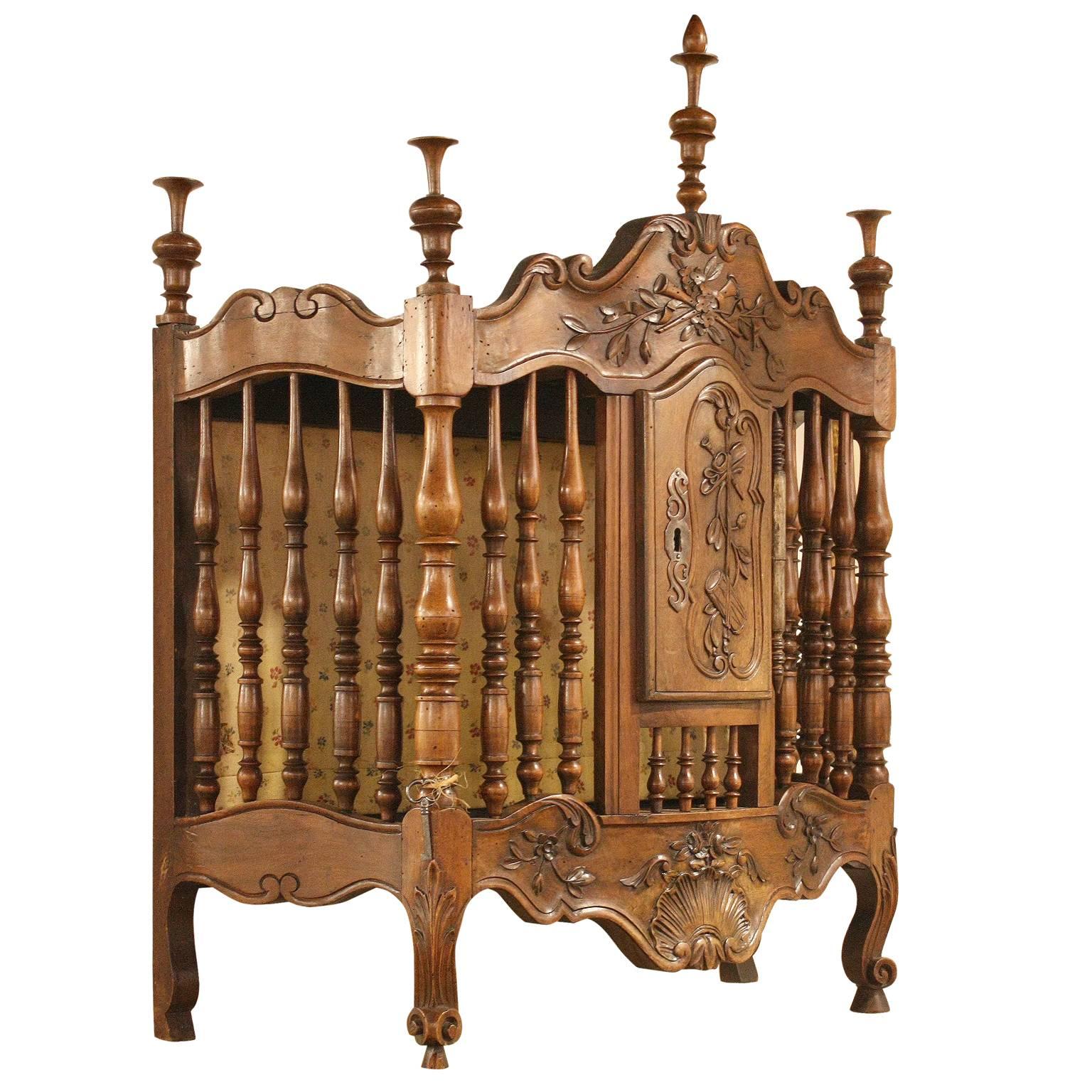 Mid-19th century French walnut Panetiere with key, circa 1840.