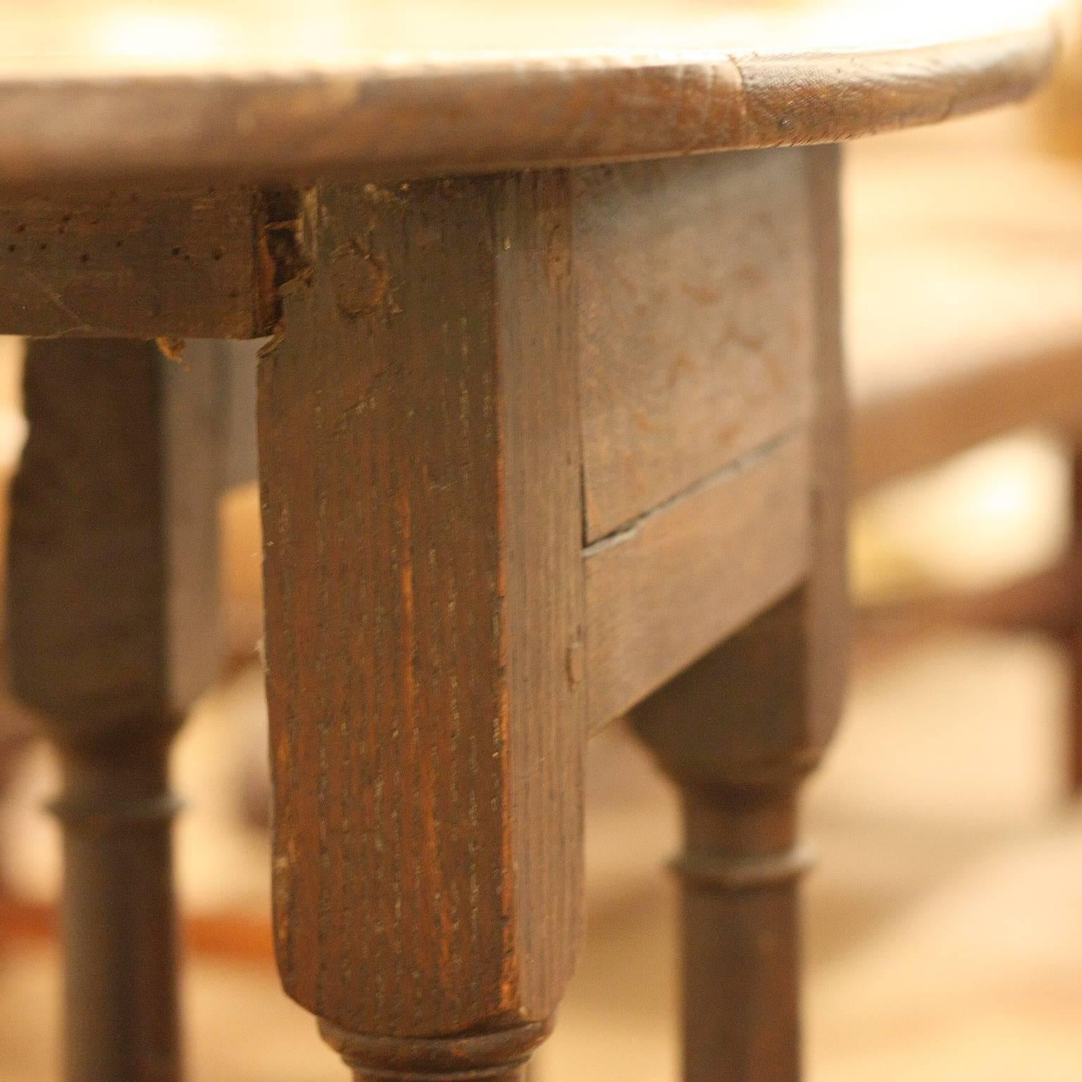 18th Century English Oak Gate Leg Side Table 1