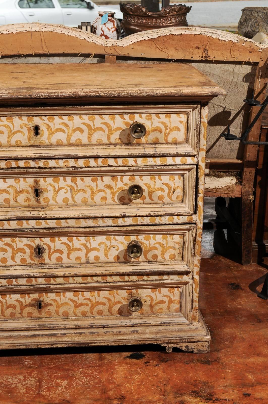 17th Century Florentine Tall Four-Drawer Commode with Painted Floral Motifs In Good Condition In Atlanta, GA