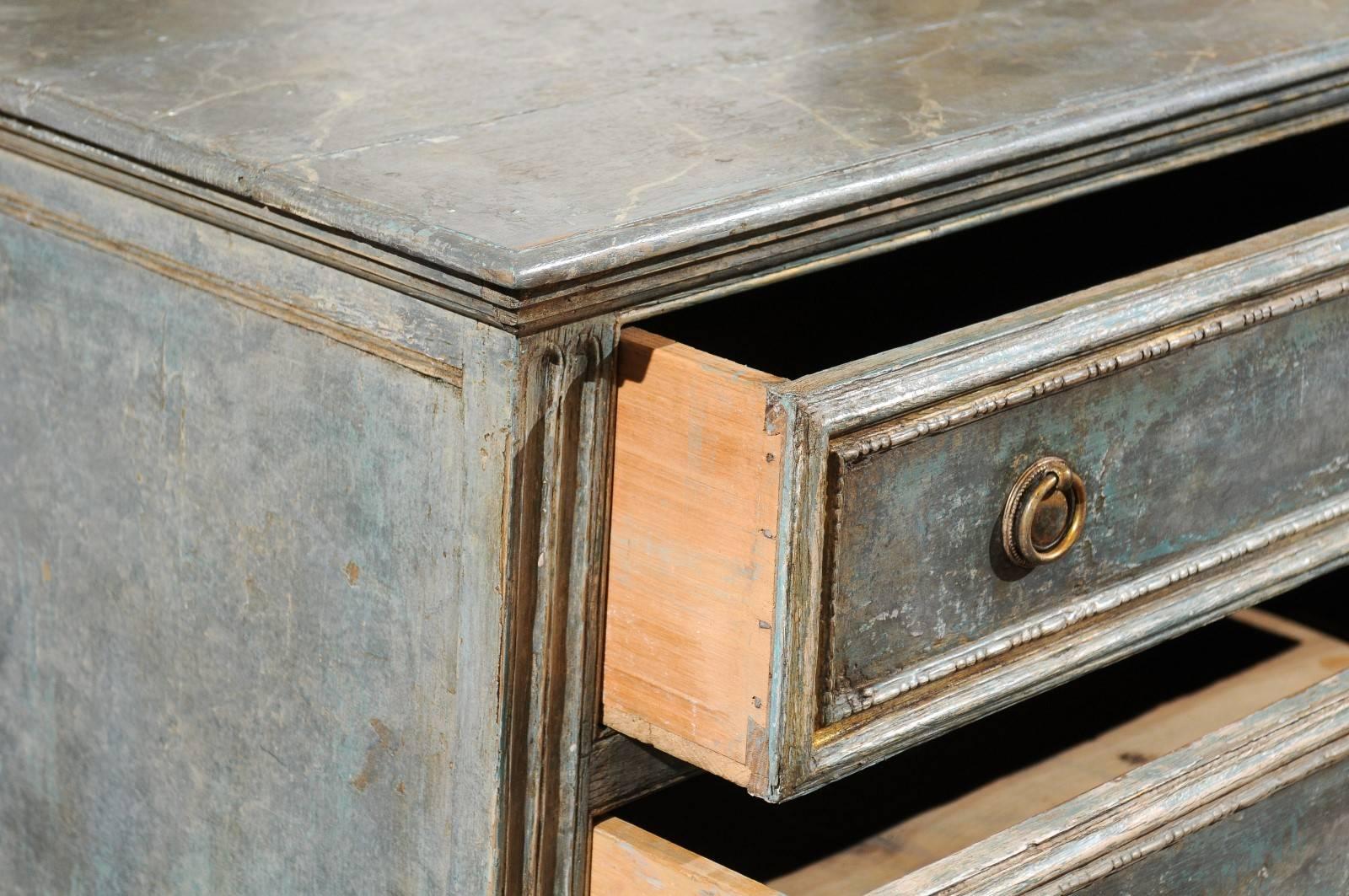 Swedish 1820s Neoclassical Blue Painted Pine Three-Drawer Chest with Corbel Feet 3