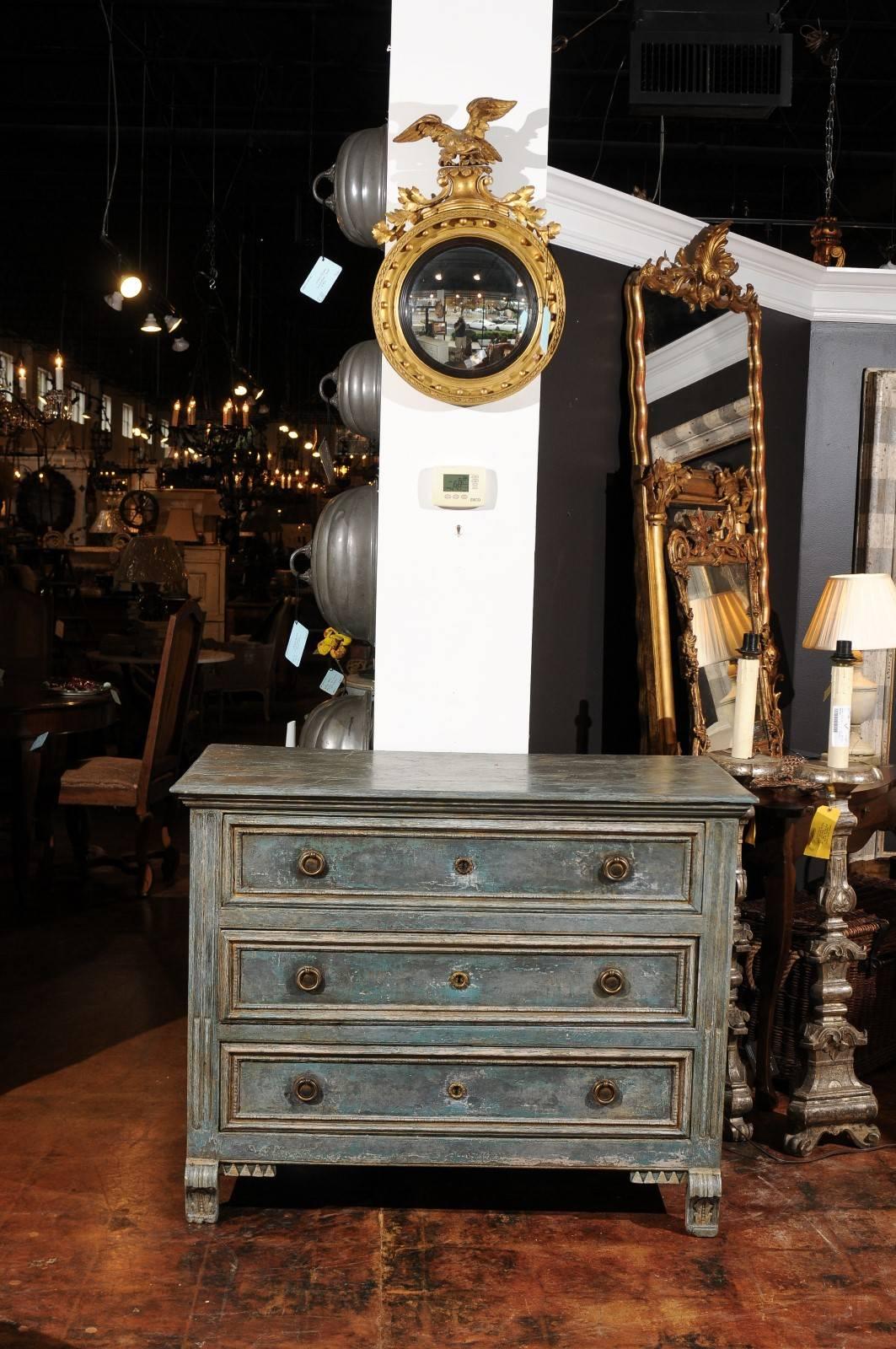 Swedish 1820s Neoclassical Blue Painted Pine Three-Drawer Chest with Corbel Feet In Good Condition In Atlanta, GA