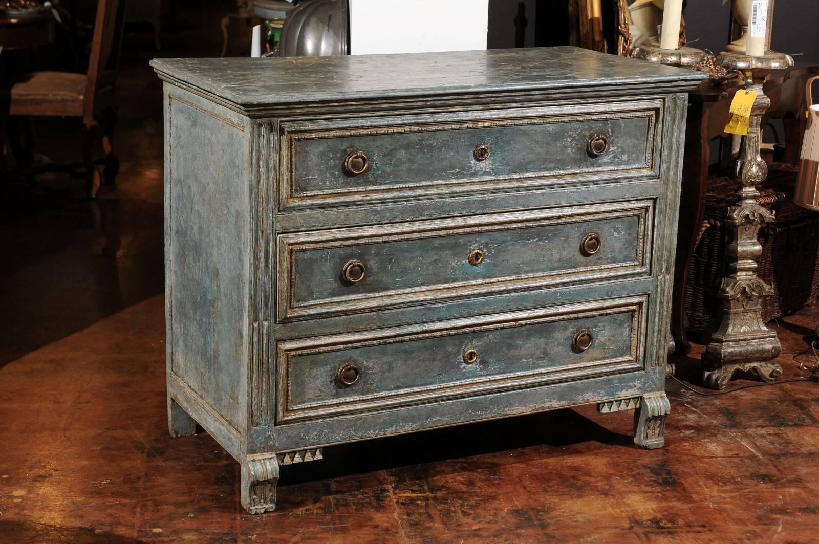 Swedish 1820s Neoclassical Blue Painted Pine Three-Drawer Chest with Corbel Feet 1