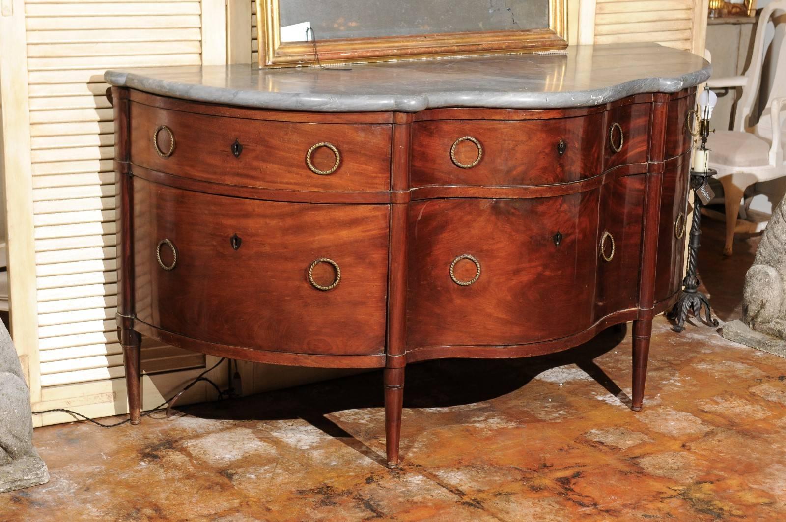 Italian Flaming Mahogany Buffet with Rounded Corners and Fold out Drawers, 1850s 4