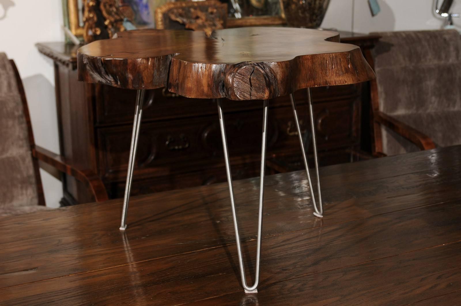 American Custom Magnolia Slab Cocktail Table with Three Metal Hairpin Legs For Sale 3