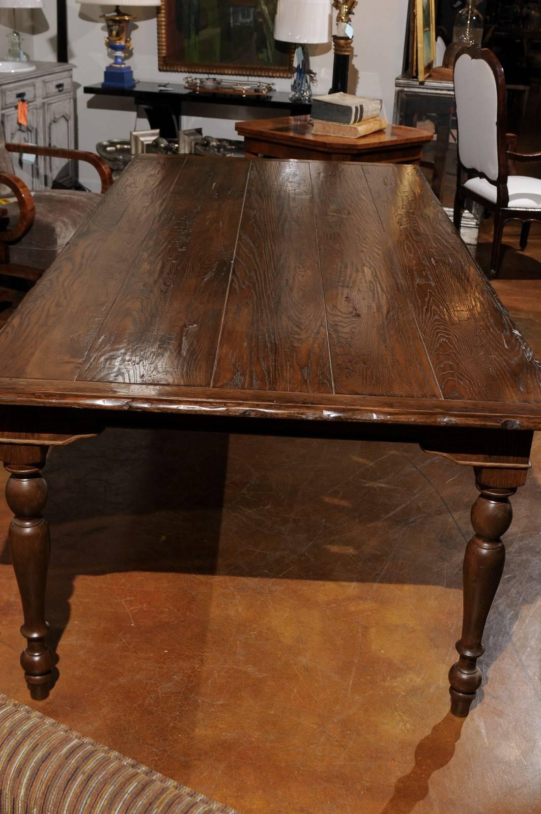 American Customizable Dining Room Farm Table with Planked Top and Turned Legs For Sale 4