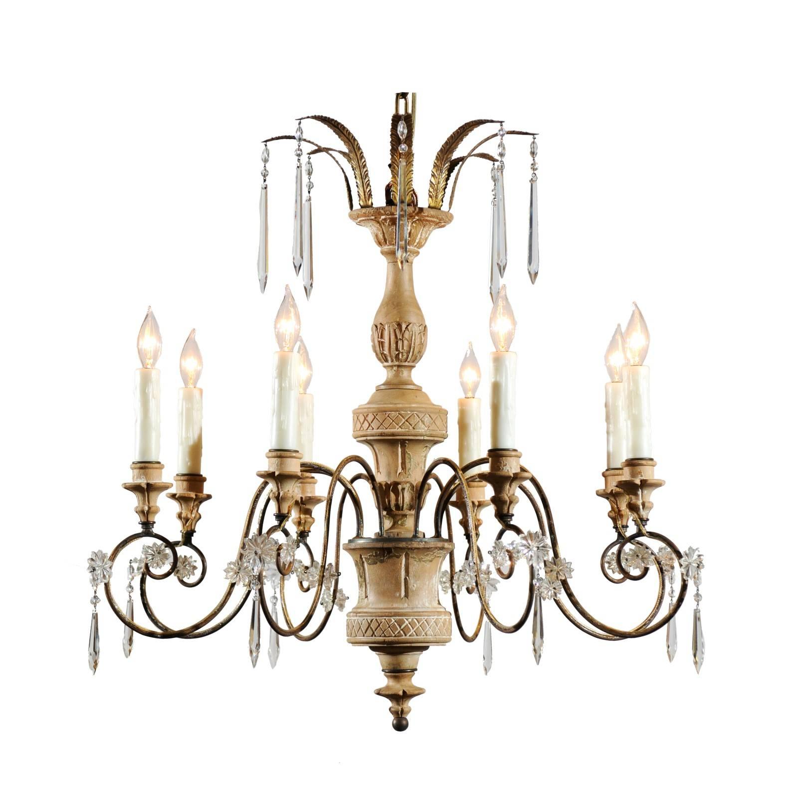 Italian Eight-Light Carved Wood and Gilt Metal Chandelier with Central Column