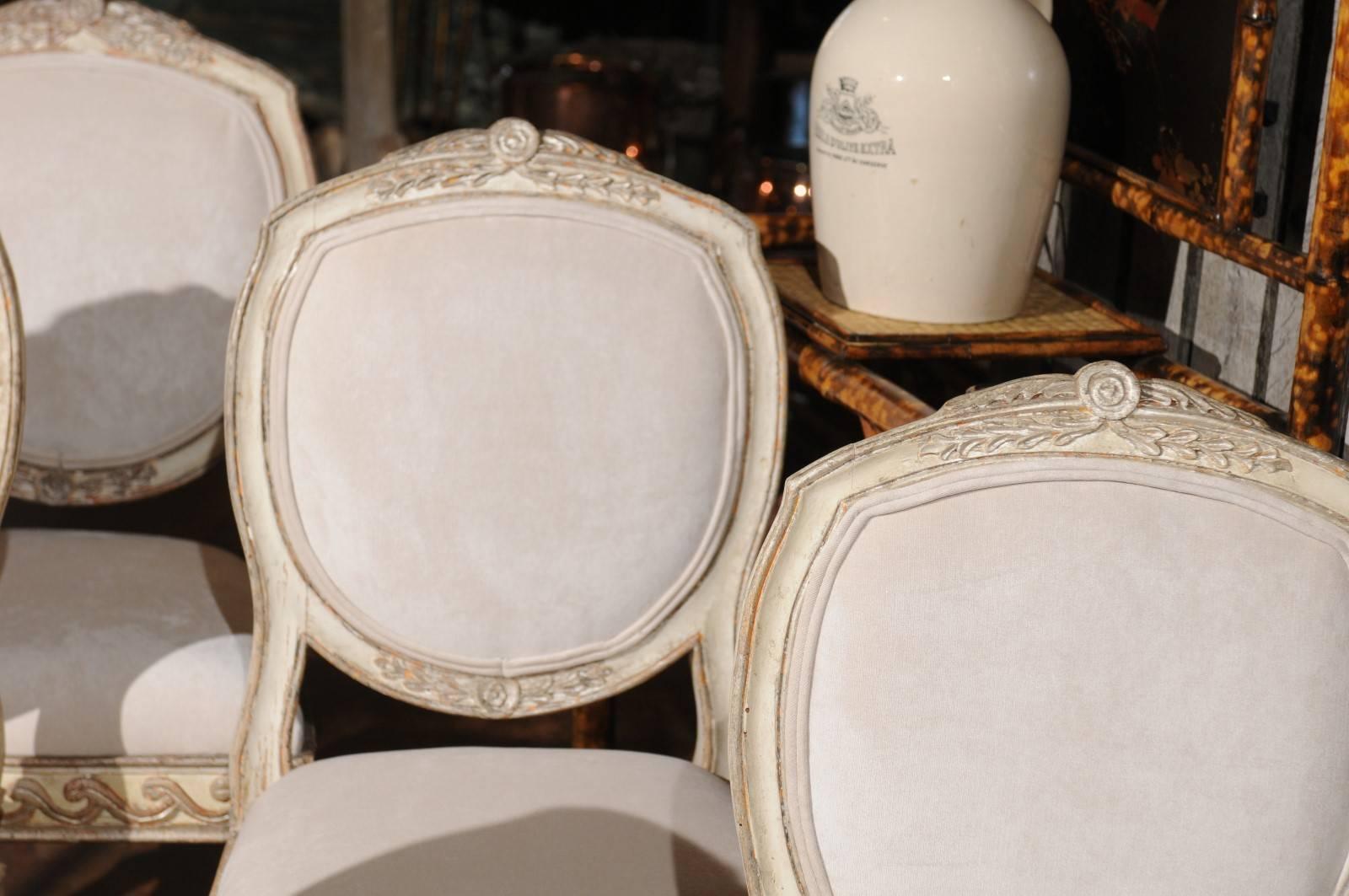 Set of Six French Neoclassical Silver Gilt Dining Chairs with Vitruvian Scroll For Sale 1