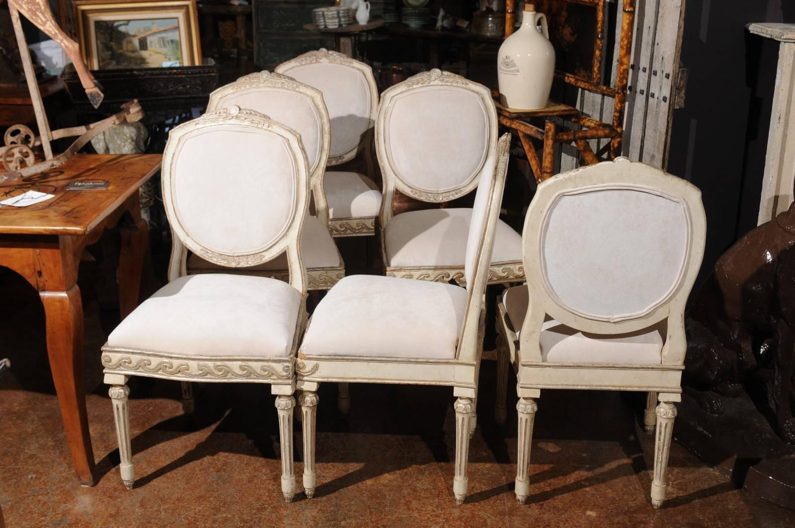 Set of Six French Neoclassical Silver Gilt Dining Chairs with Vitruvian Scroll For Sale 3