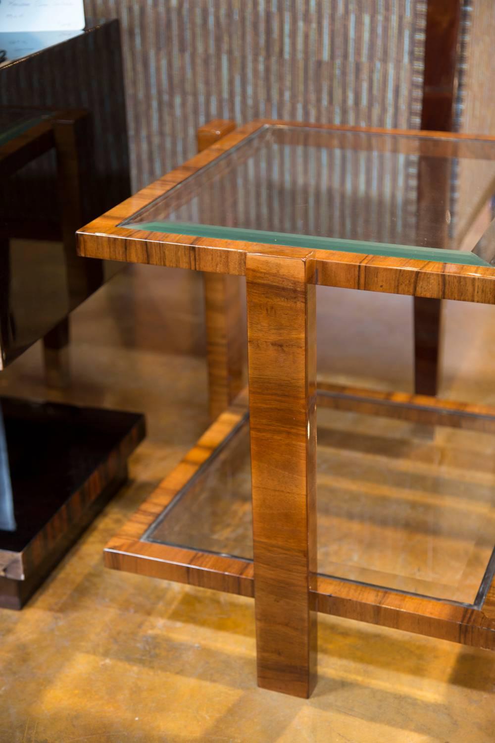 20th Century Pair of Contemporary Two-Tiered Light Walnut End Tables with Glass Top and Shelf