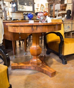 Biedermeier 19th Century Center Table with Walnut Veneer and Pedestal Base