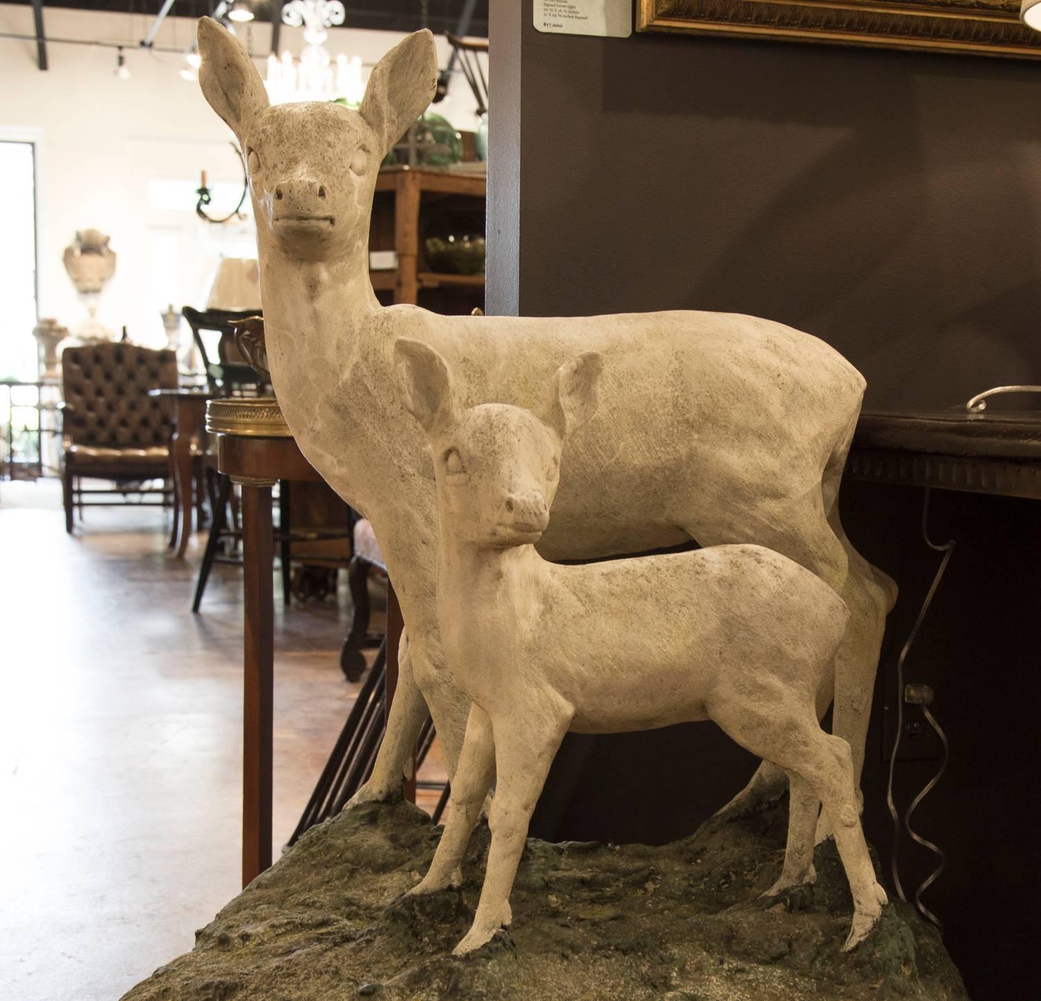 Pair of English Mid-Century Cast Stone Sculptures of a Doe and Her Fawn on Base In Good Condition In Atlanta, GA