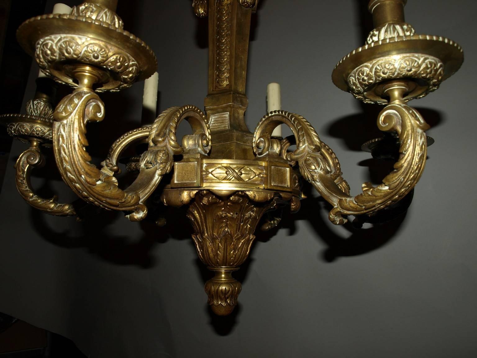 Antique Chandelier in Louis XVI Style In Excellent Condition For Sale In Atlanta, GA