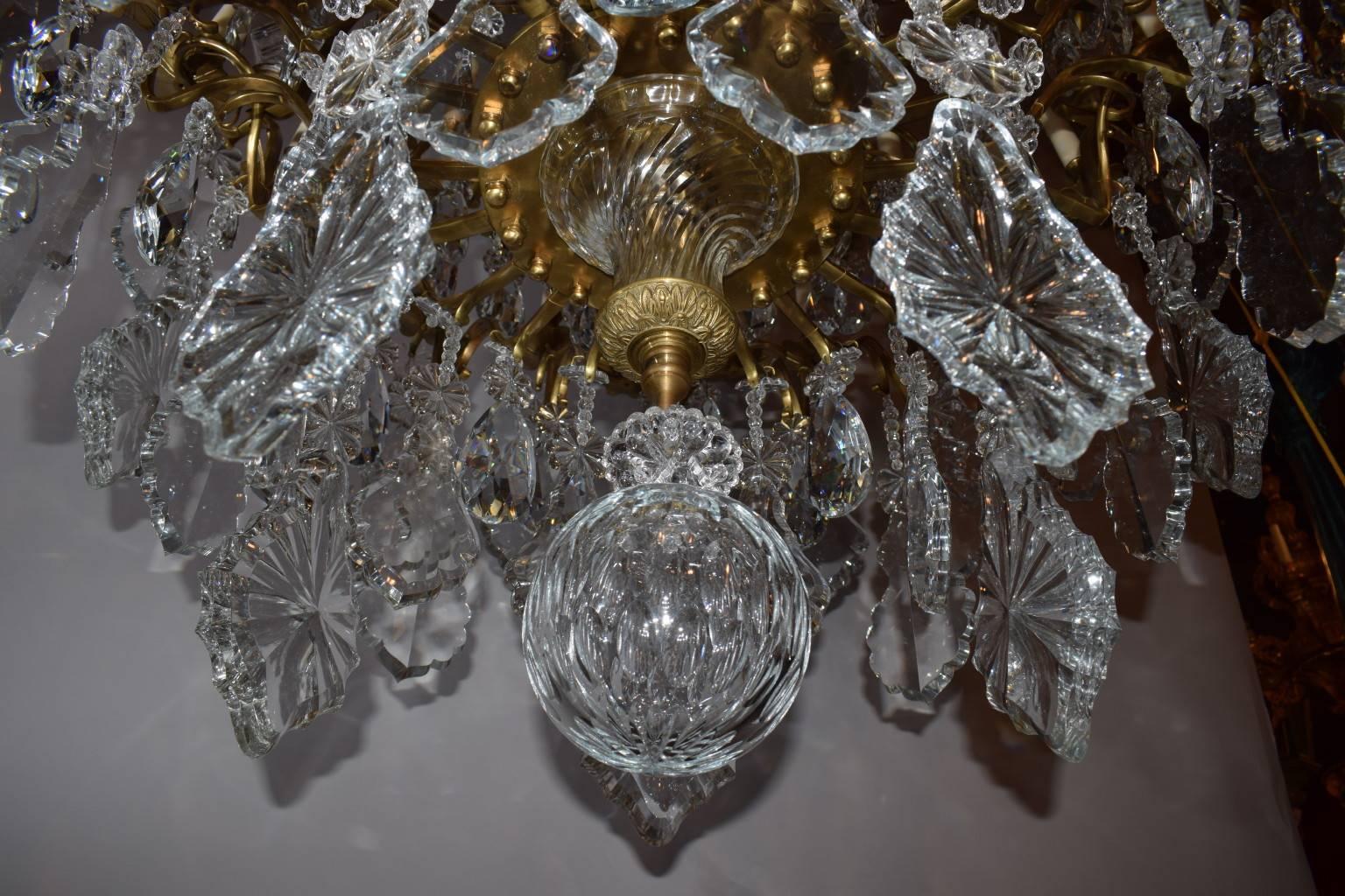 Lustre d'antiquités cristal en vente 6