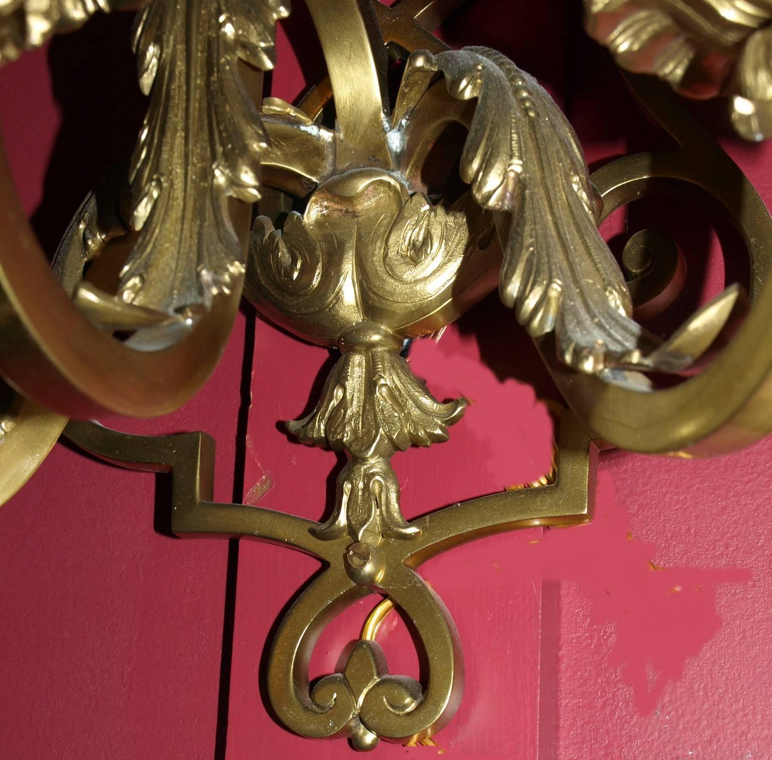 Antike Bronze-Leuchter im Zustand „Hervorragend“ im Angebot in Atlanta, GA