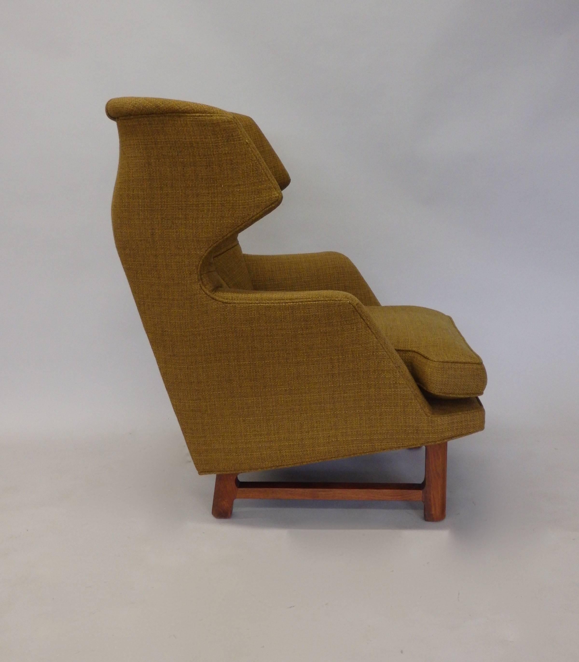 American Edward Wormley for Dunbar Modernist Janus collection Wingback Lounge Chair