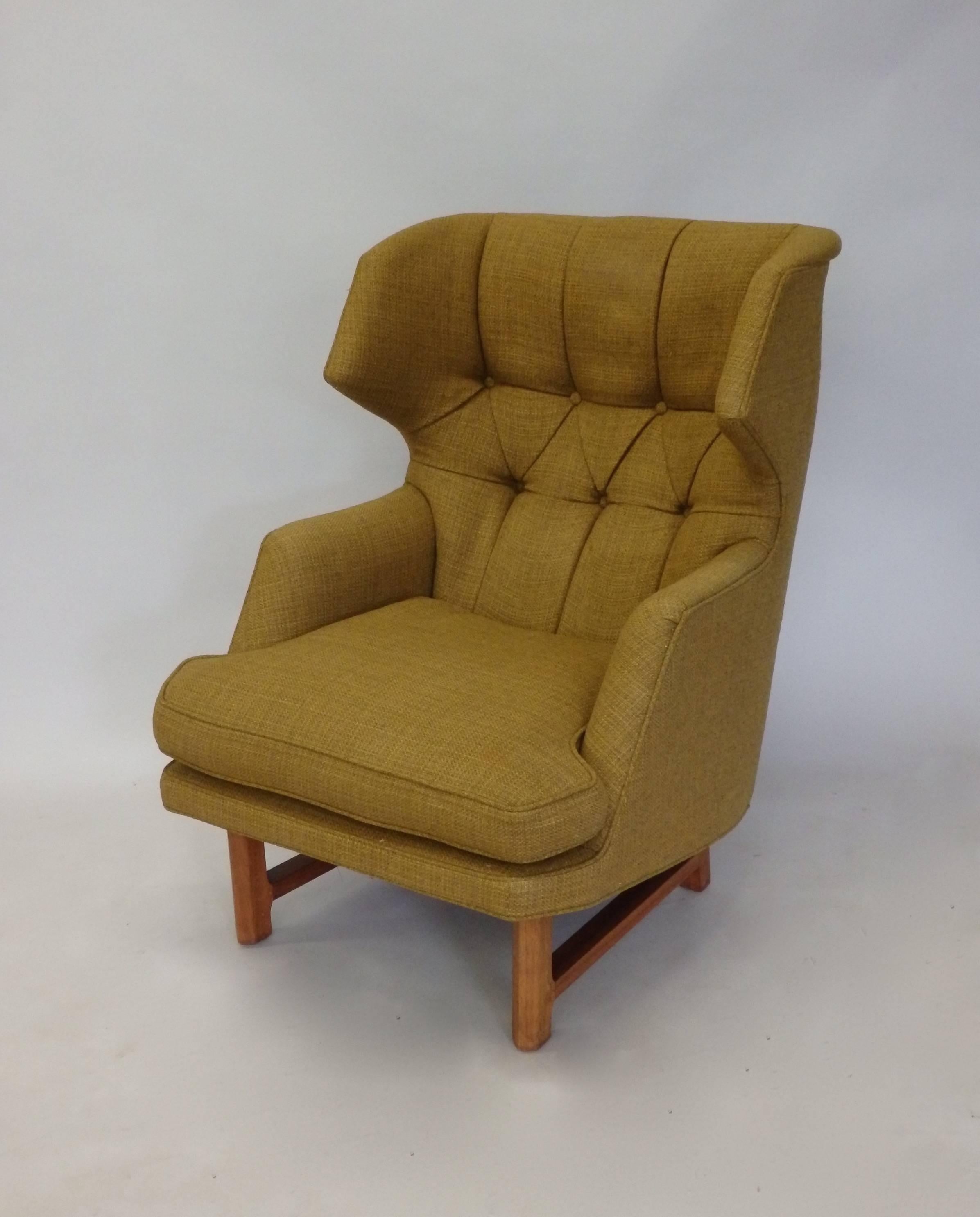 Edward Wormley for Dunbar Modernist Janus collection Wingback Lounge Chair In Good Condition In Ferndale, MI