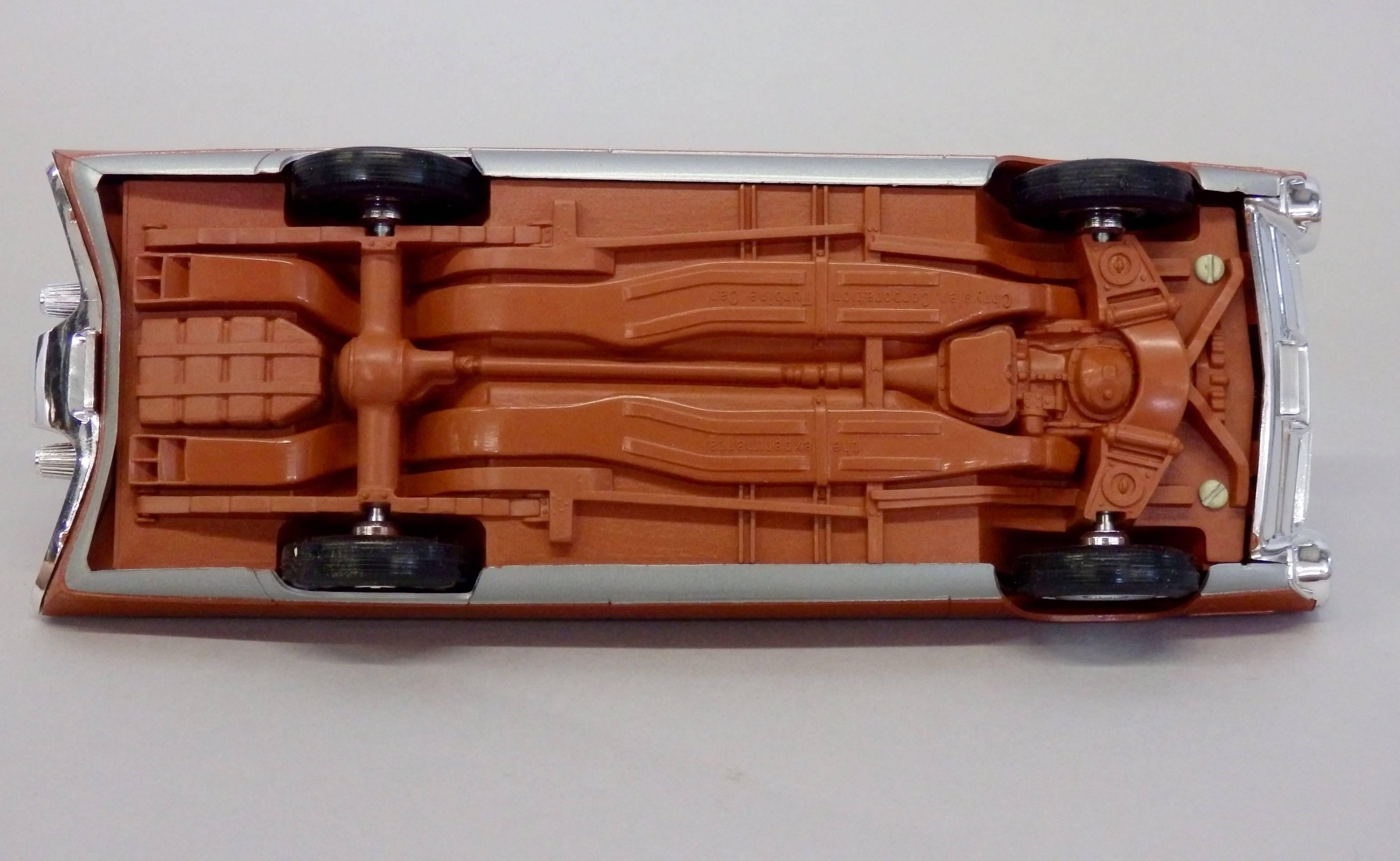 Plastique Modèle promotionnel de voiture à roulettes Chrysler Concept de 1963 avec boîte en vente