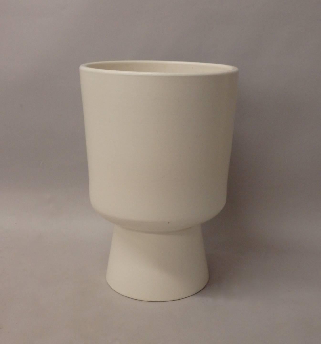 20th Century Matte White Malcom Leland Architectural Pottery Planter Pot