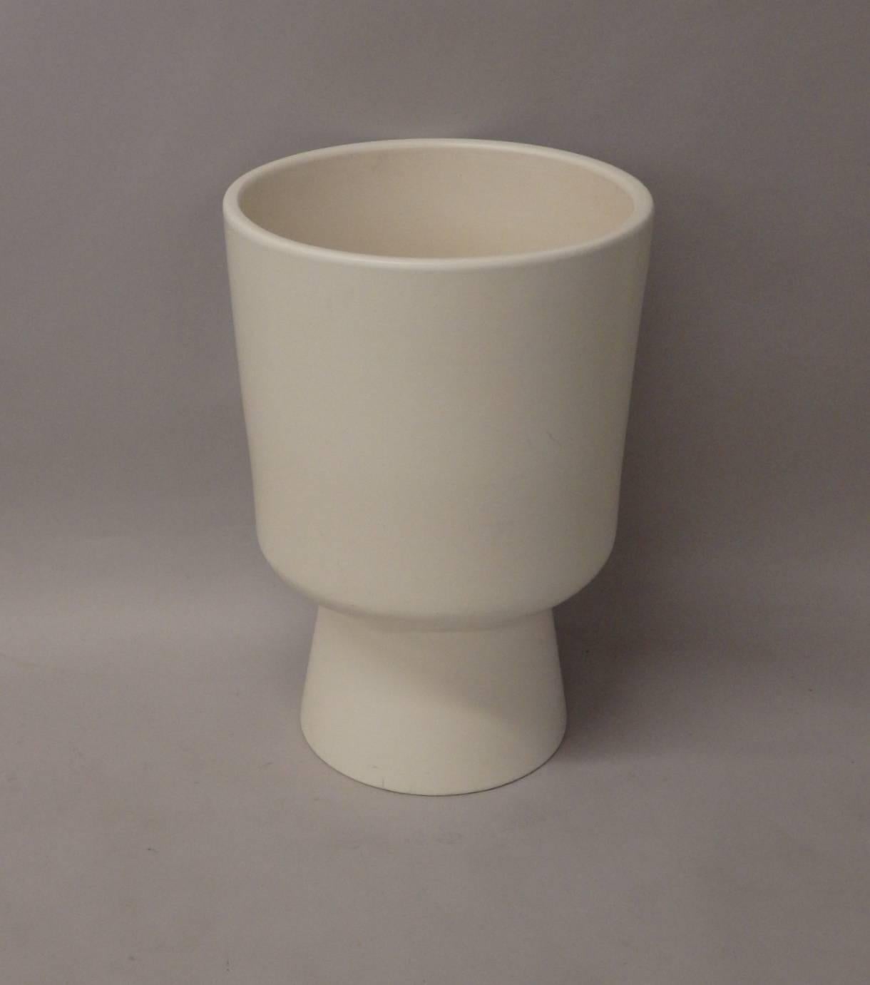 Large matte white planter pot designed by Malcom Leland for Architectural Pottery . Excellent condition. Minor inclusion at the edge of the base.