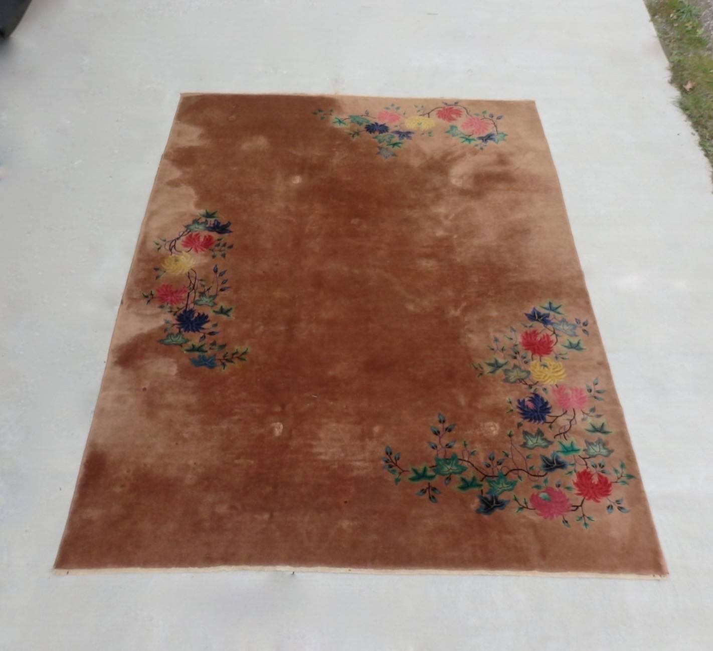 Room Size Nichols Art Deco Rug In Good Condition For Sale In Ferndale, MI