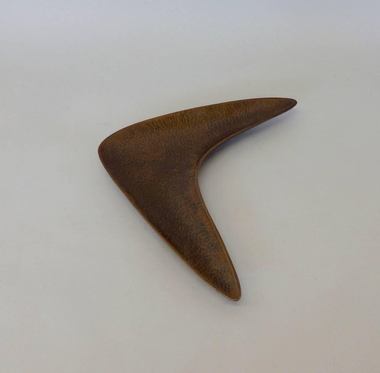 Hand-Crafted Well Crafted Hammered Copper Boomerang Dish Signed LE For Sale