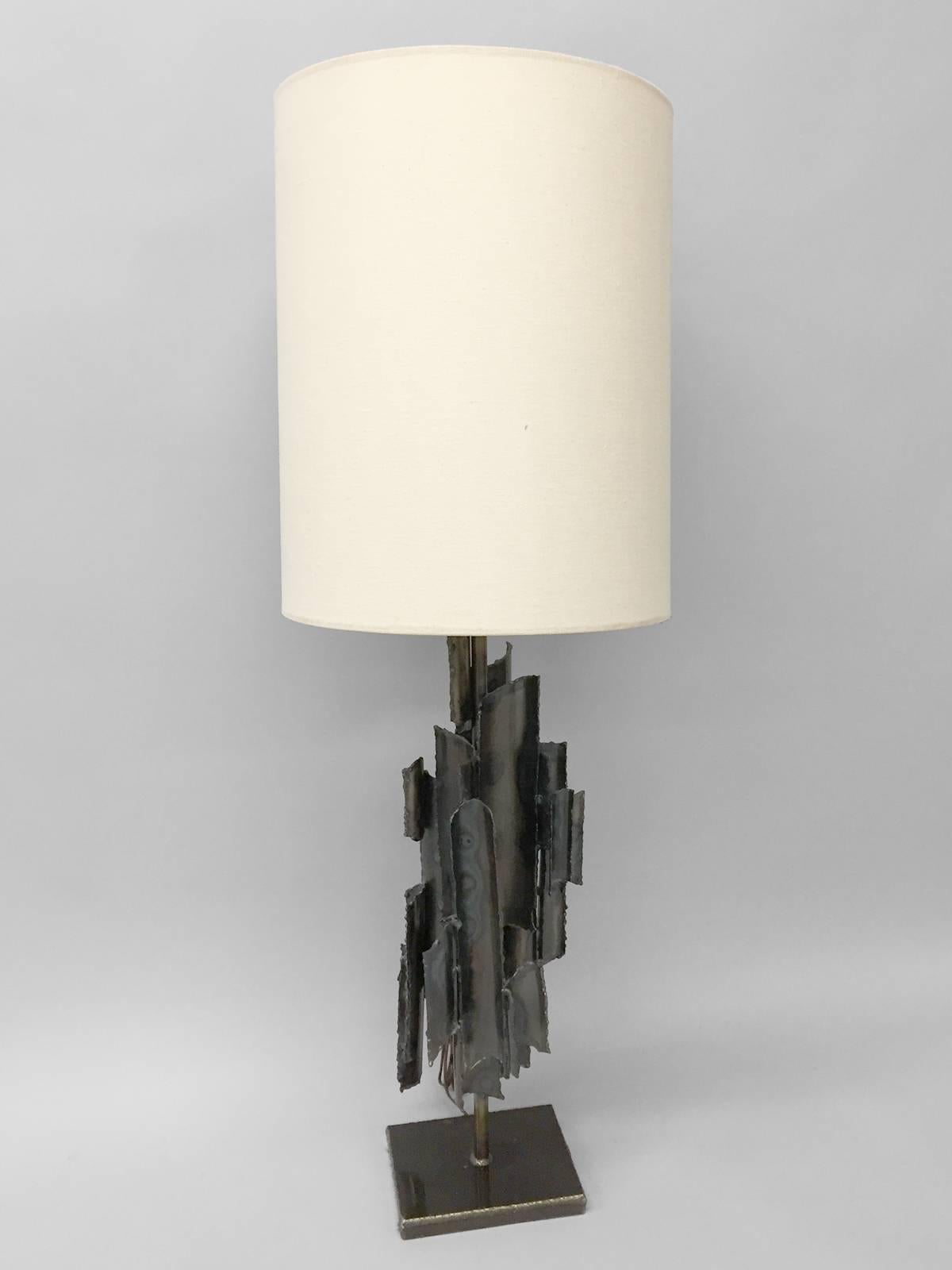 Torch Cut Brutalist Marcello Fantoni Table Lamp In Excellent Condition In Ferndale, MI
