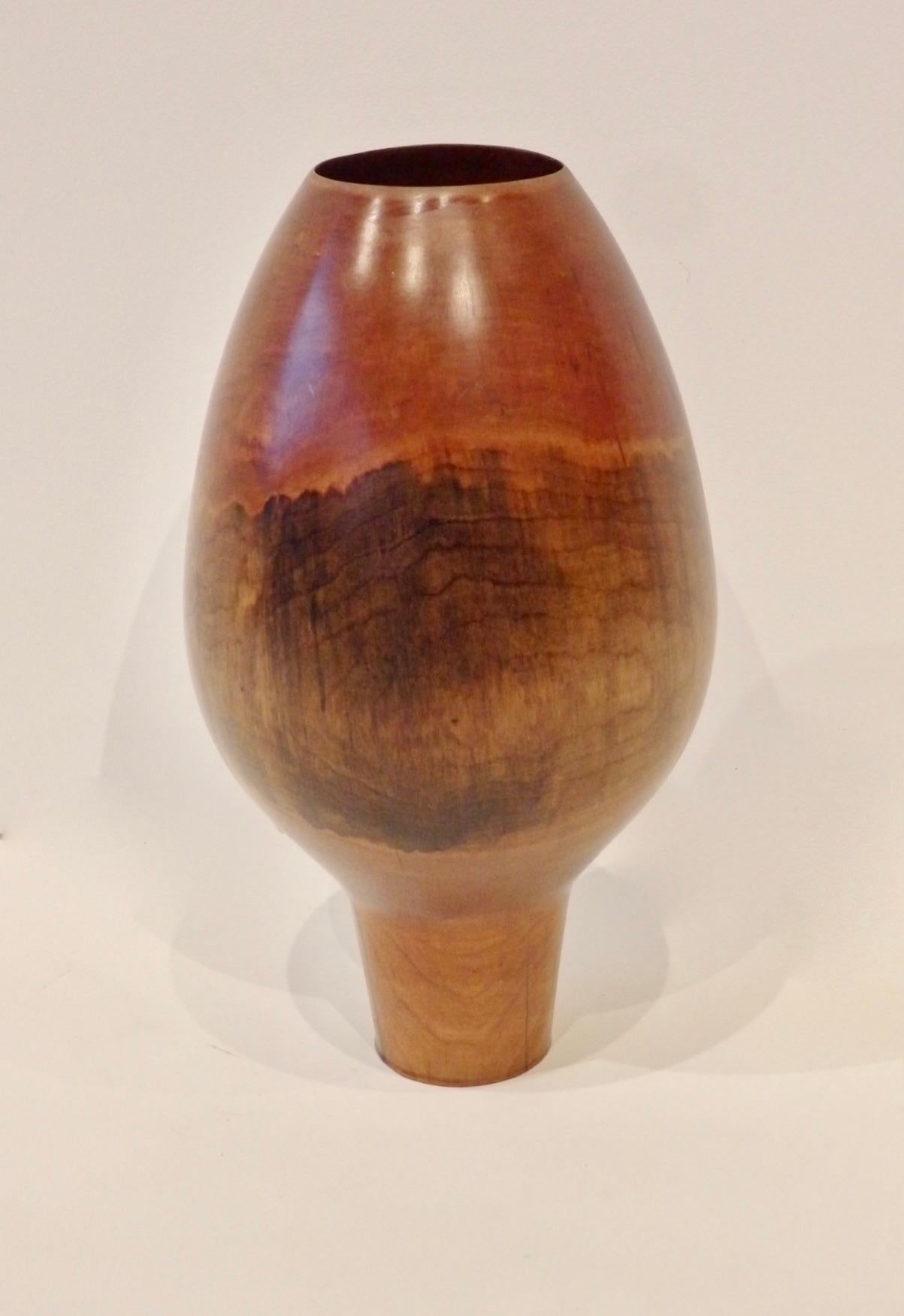 Large-Scale Turned Cherrywood Vessel Signed Phillip Moulthrop In Good Condition In Ferndale, MI