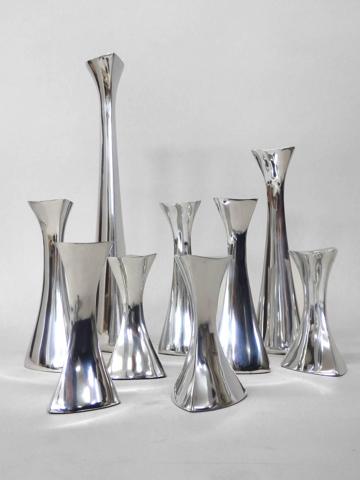 Mid-Century Modern Collection de neuf chandeliers en aluminium poli Richard K. Thomas Nambe en vente