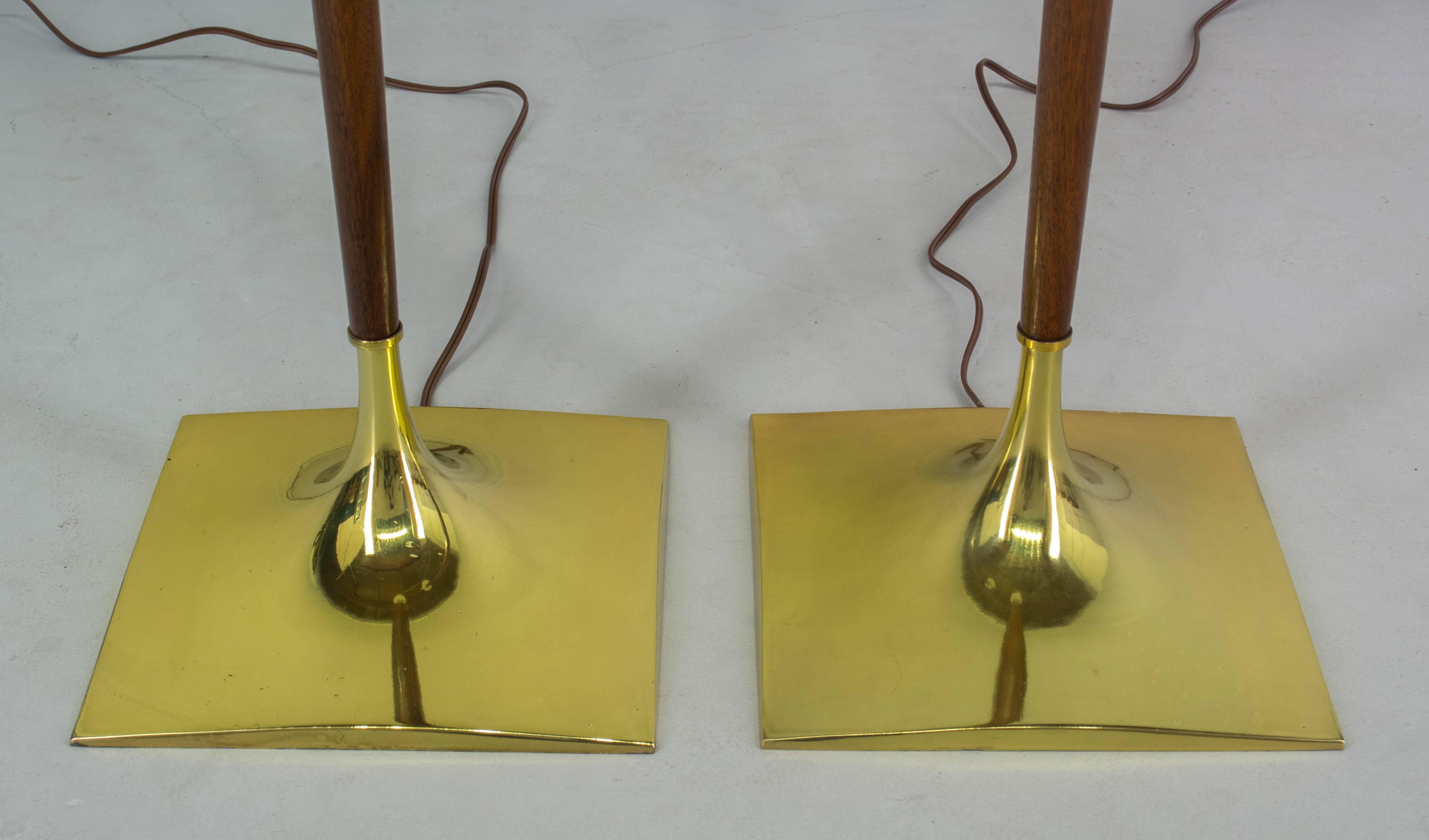 Pair of Laurel Floor Lamps, Mid-Century 1