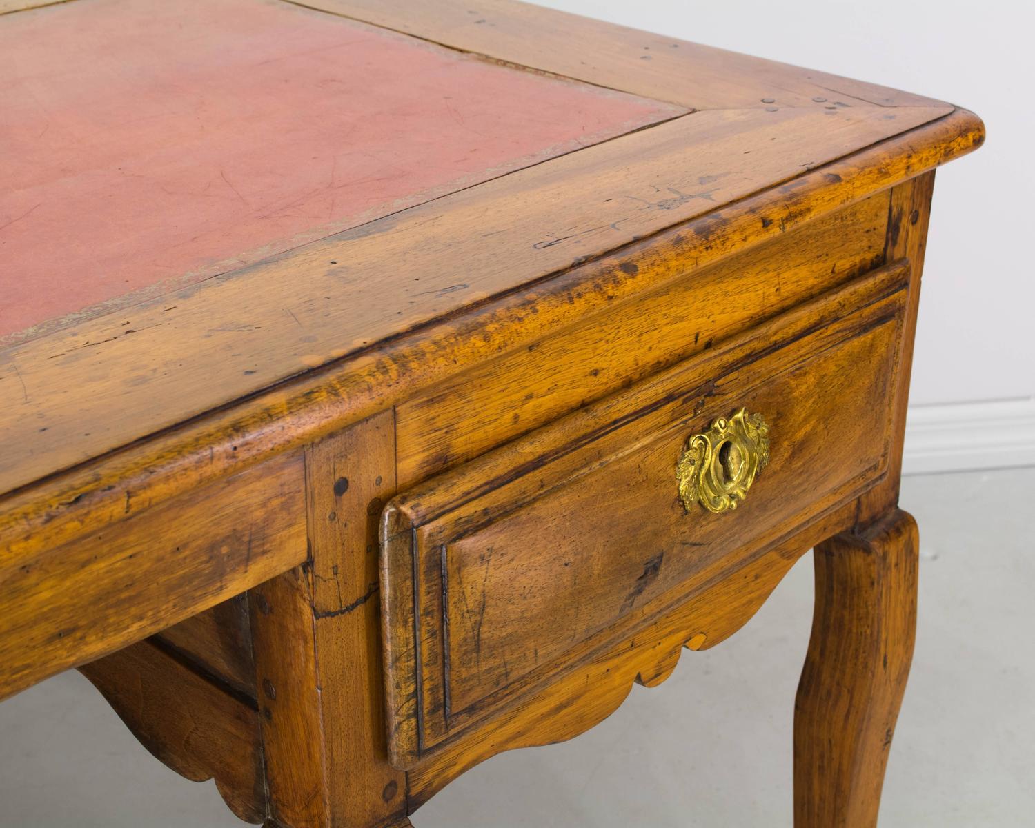 19th Century French Louis XV Style Desk For Sale at 1stdibs