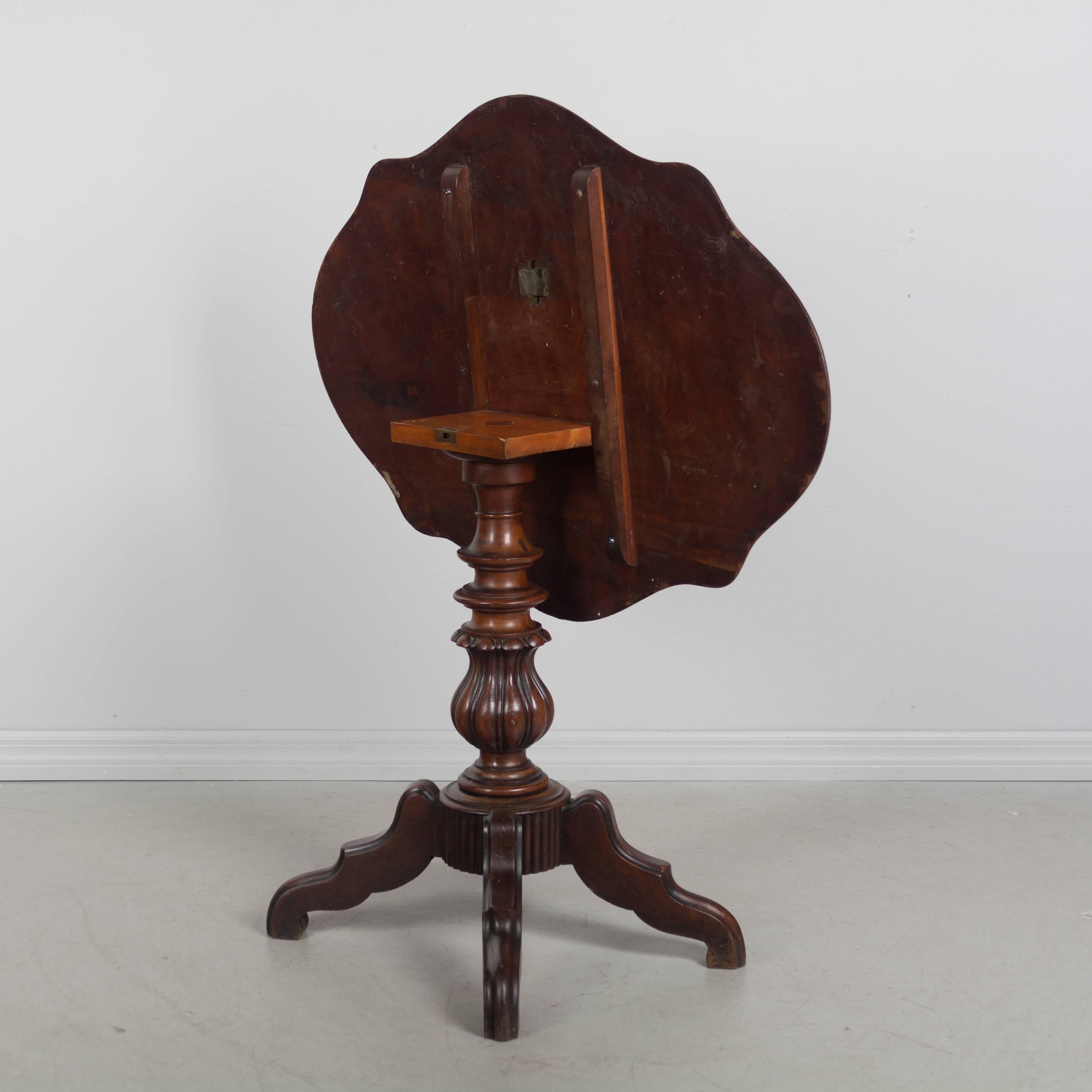 19th Century, French Gueridon or Tilt-Top Table In Good Condition In Winter Park, FL
