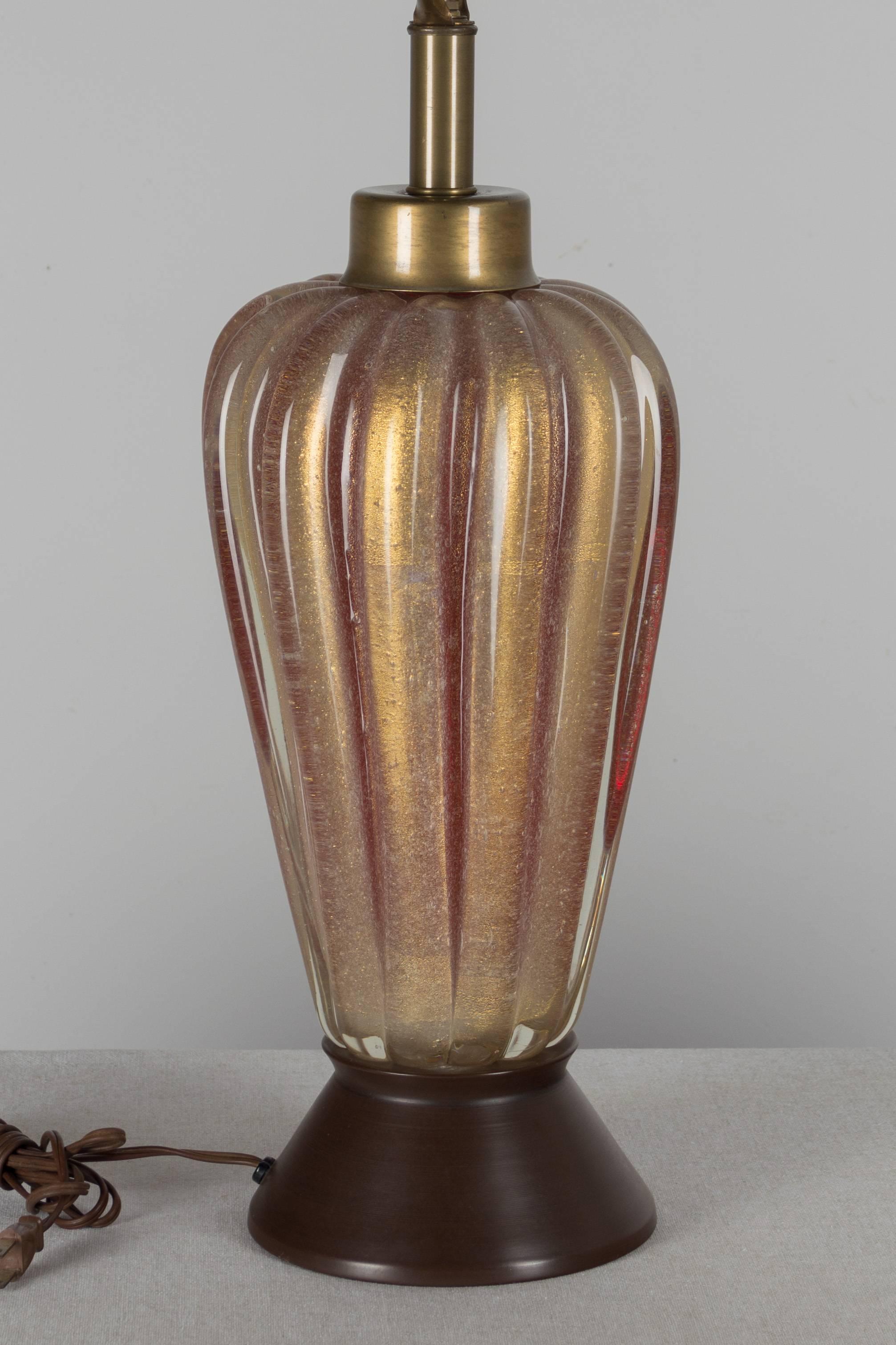Mid-Century Modern Lampe Seguso mi-siècle en verre de Murano en vente