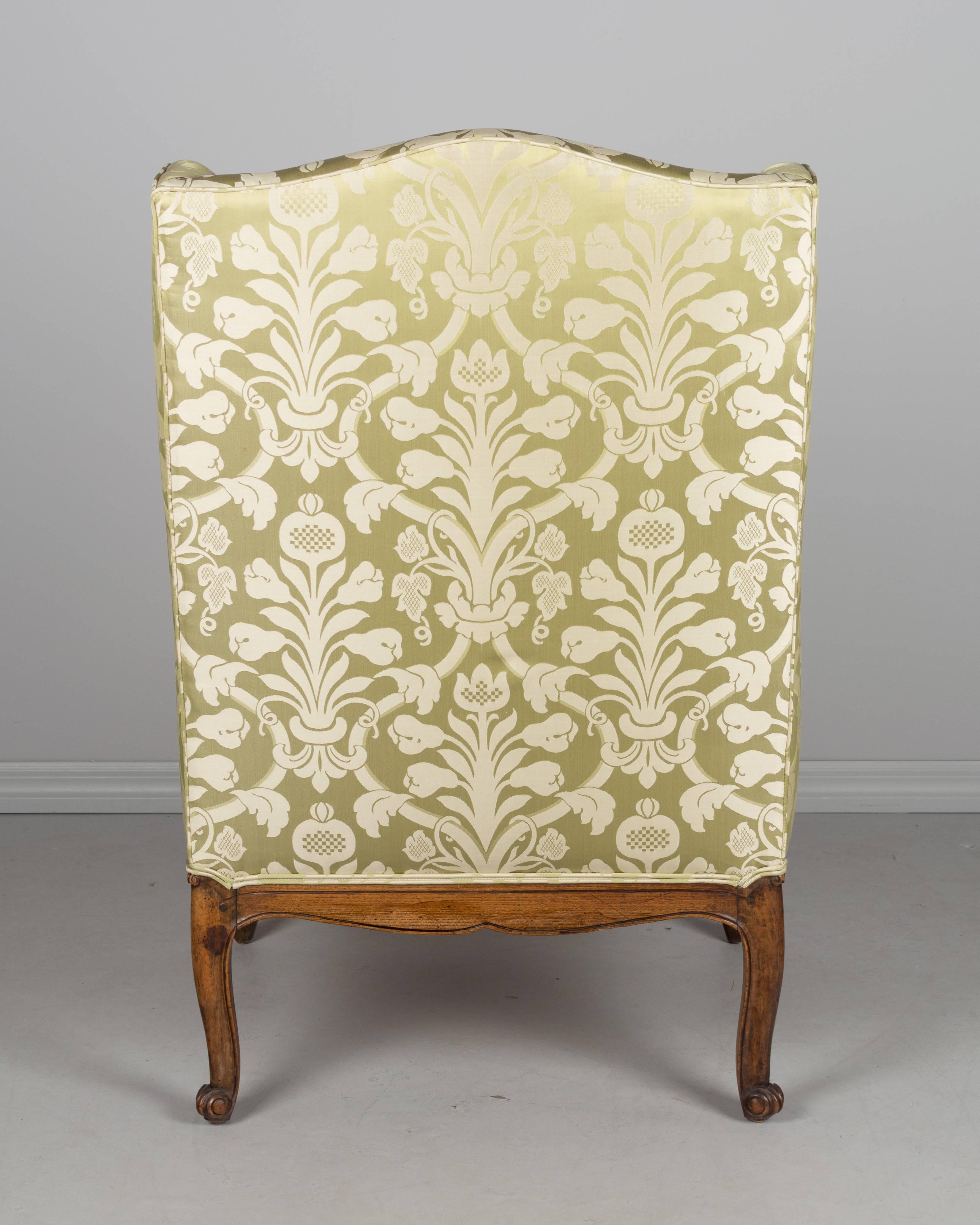 19th Century Louis XV Style French Bergere 1