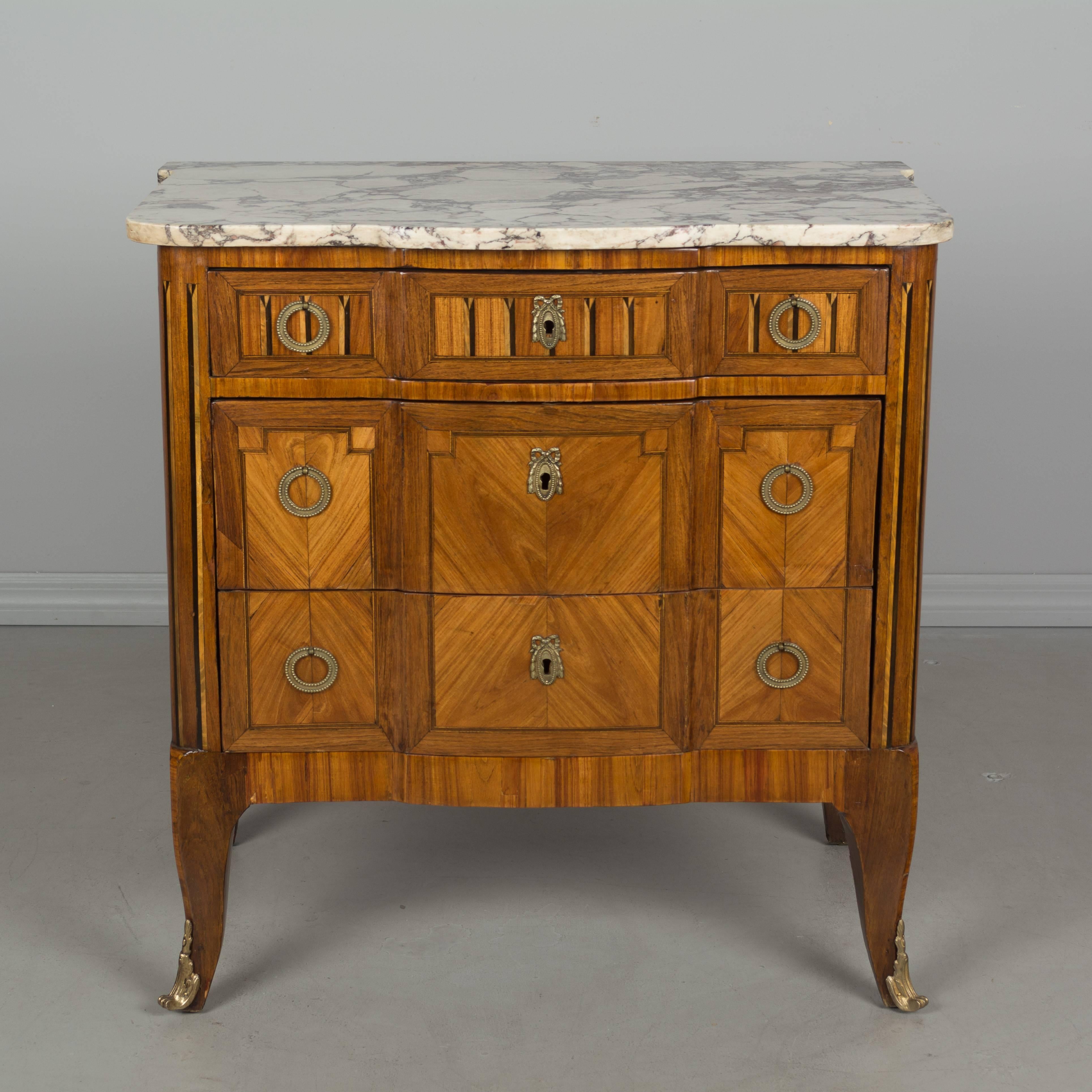 19th Century French Louis XV Style Commode In Excellent Condition In Winter Park, FL