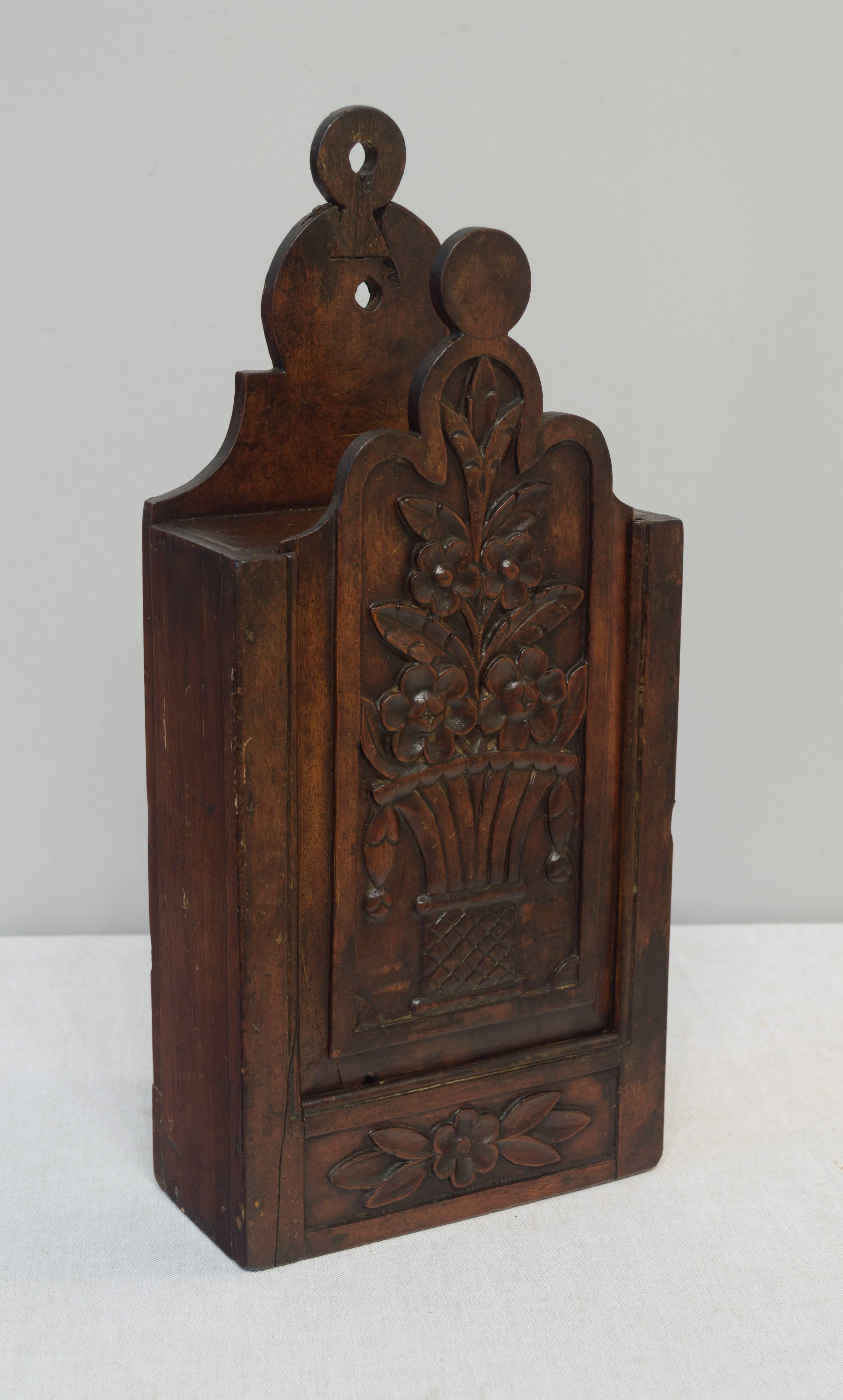 18th Century French Fariniere or Flour Box For Sale 1
