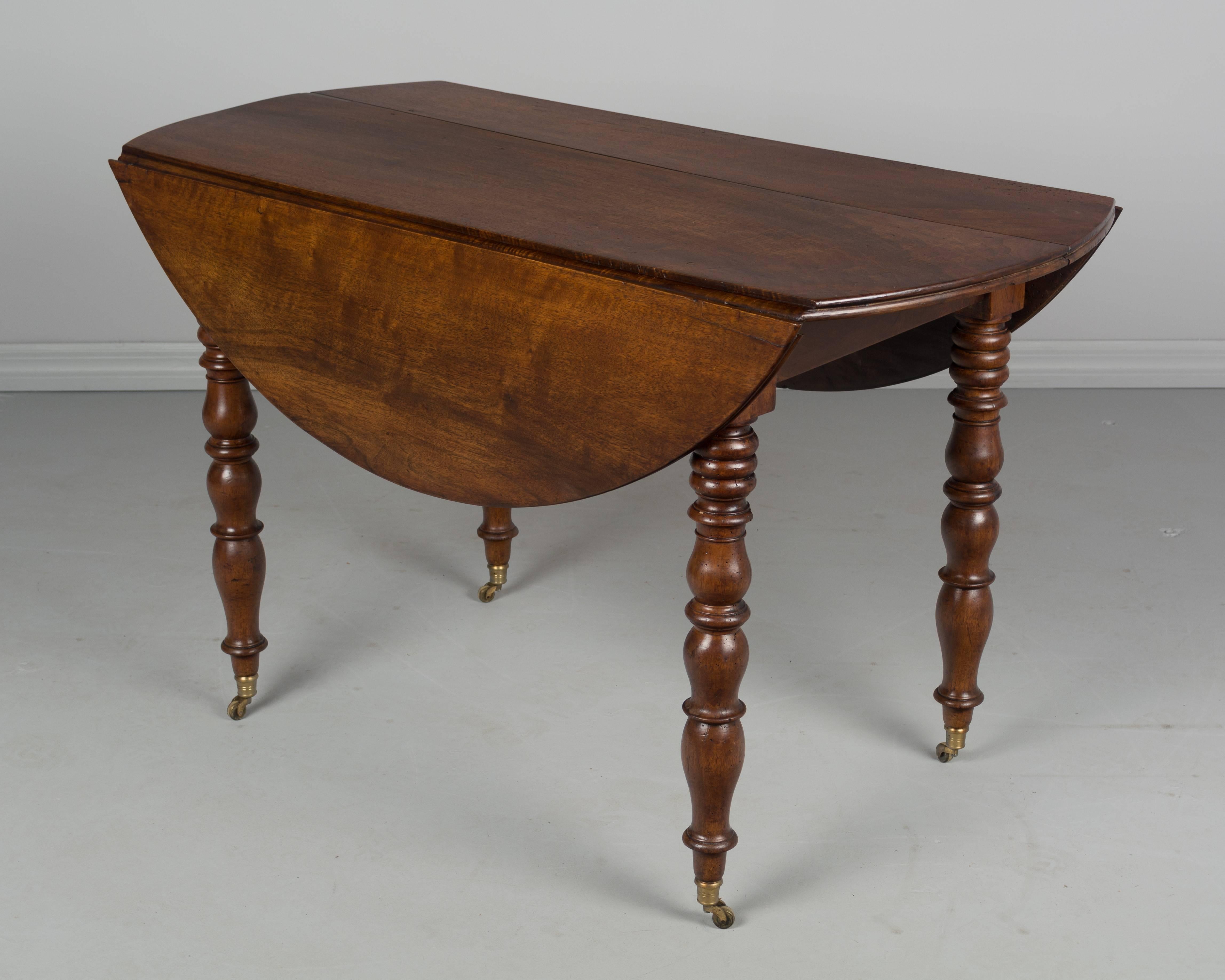 19th Century French Louis Philippe Drop-Leaf Table 4