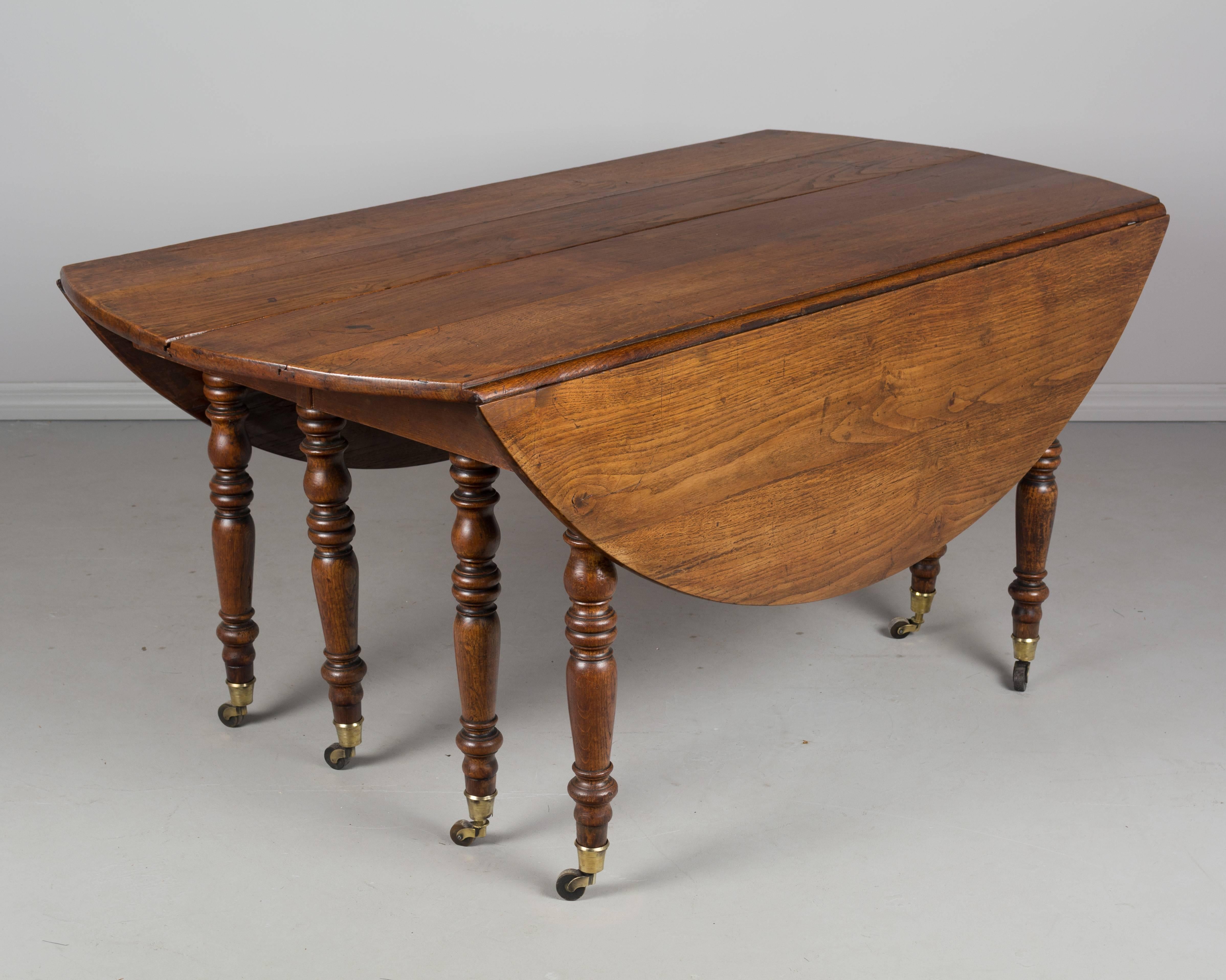 19th c. Louis Philippe Dining Table with extensions 1